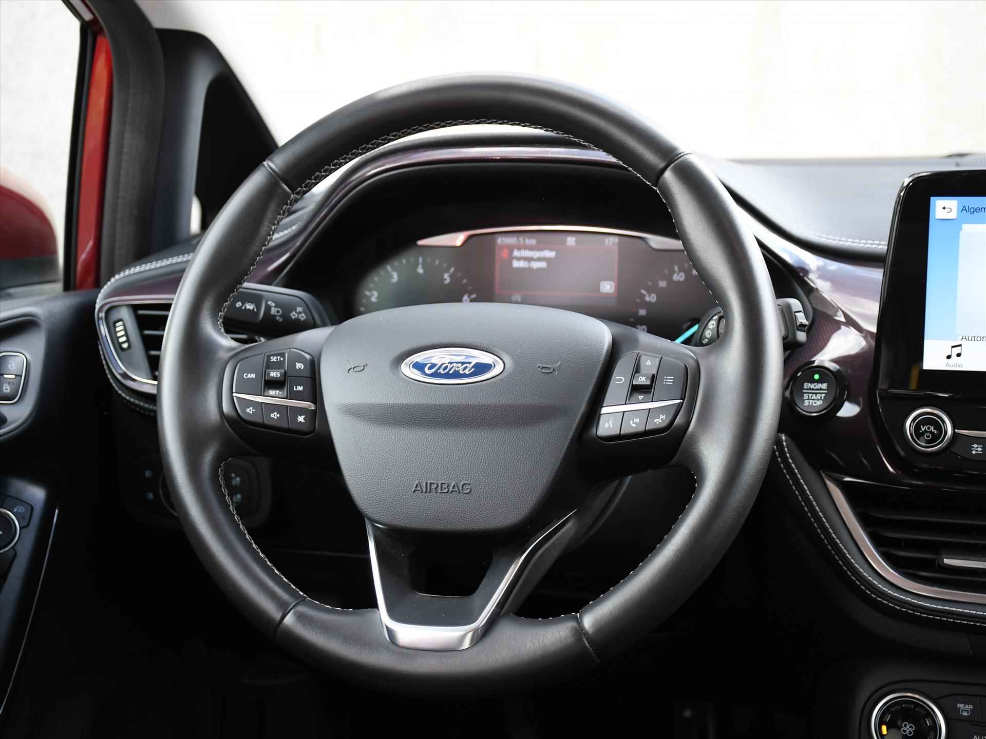 Ford Fiesta Vignale 1.0 EcoBoost 125pk KEYLESS | 17''LM | CRUISE.C | PDC + CAM. | DAB | NAVI | APPLE-CARPLAY | USB - 12/34