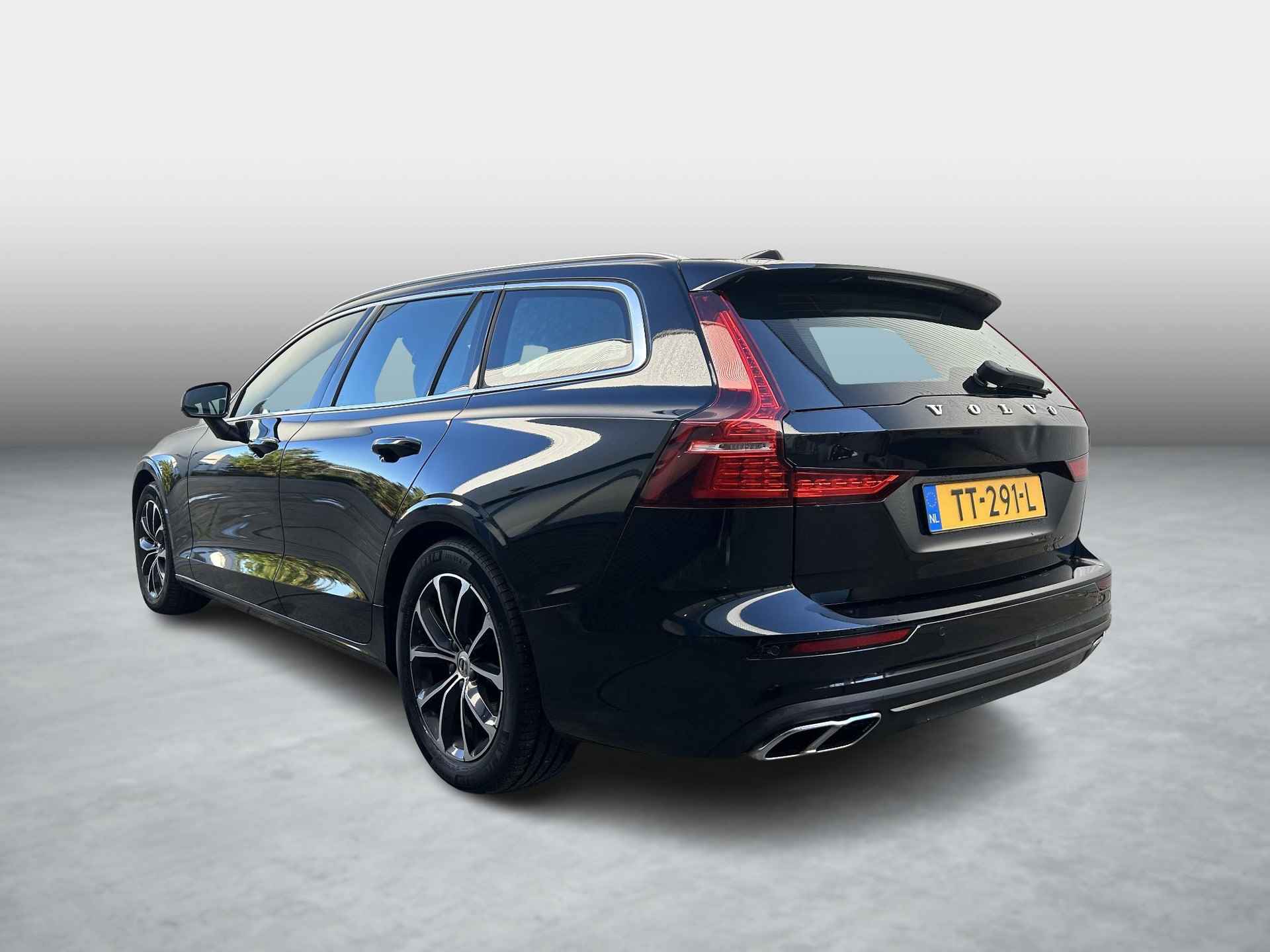 Volvo V60 2.0 D3 Momentum nieuw model - 4/45