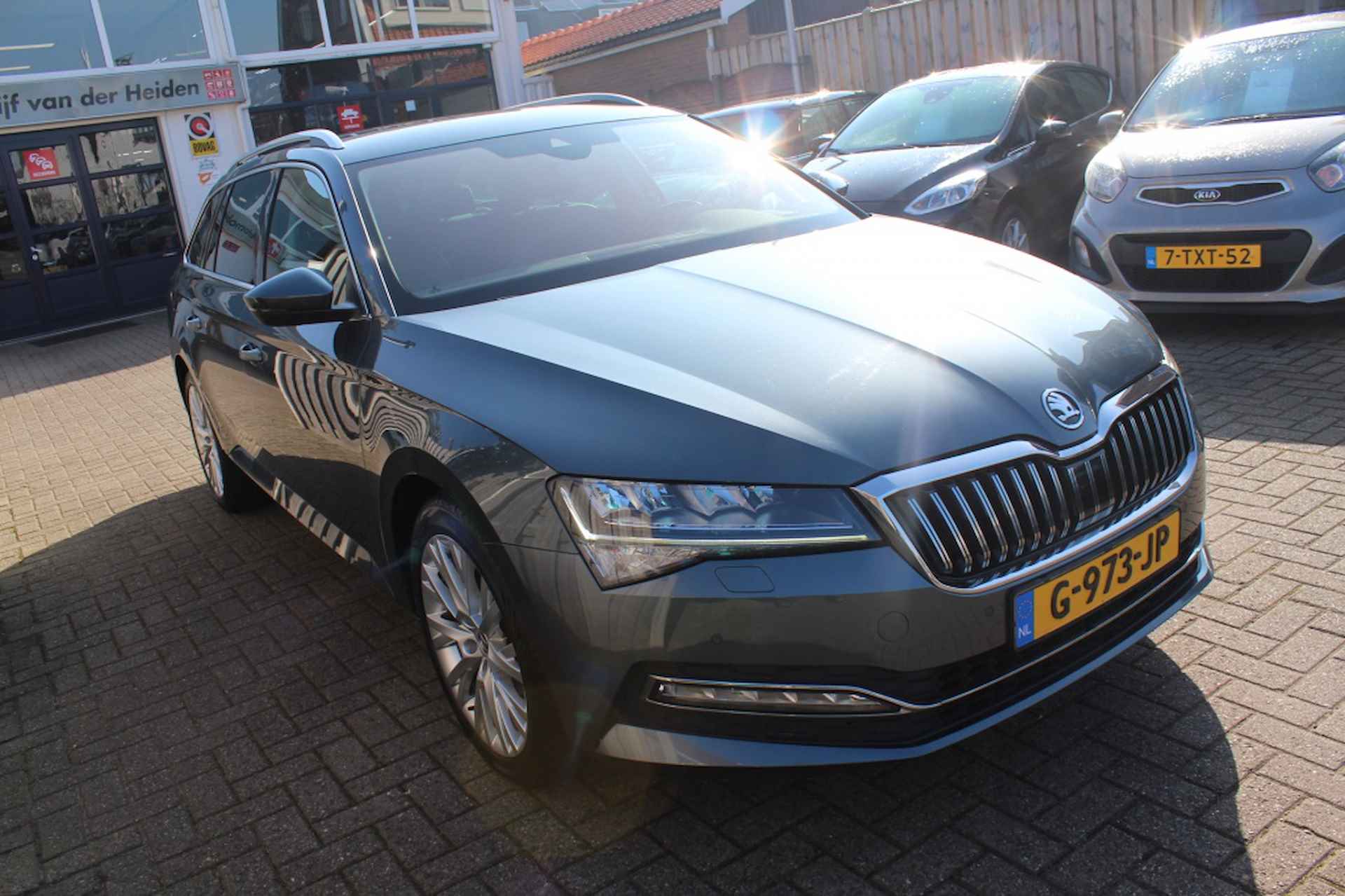 Skoda Superb Combi 1.5 TSI Upgrade Business Function - 7/32