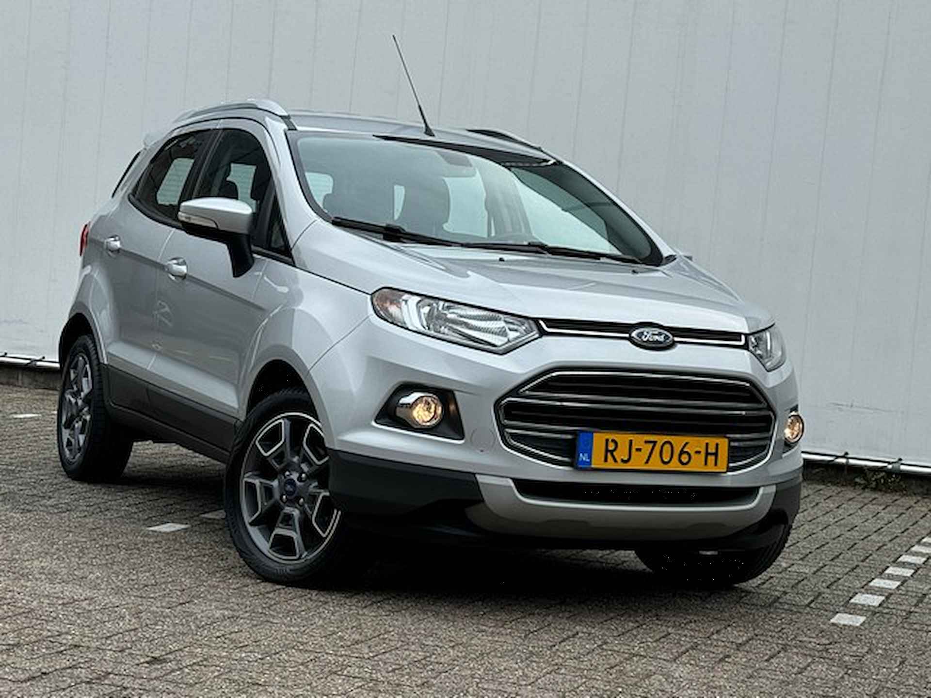 Ford EcoSport 1.0 EcoBoost 125PK Titanium met Navi/Camera, Stoel+Voorruitverwarming, Keyless - 5/27