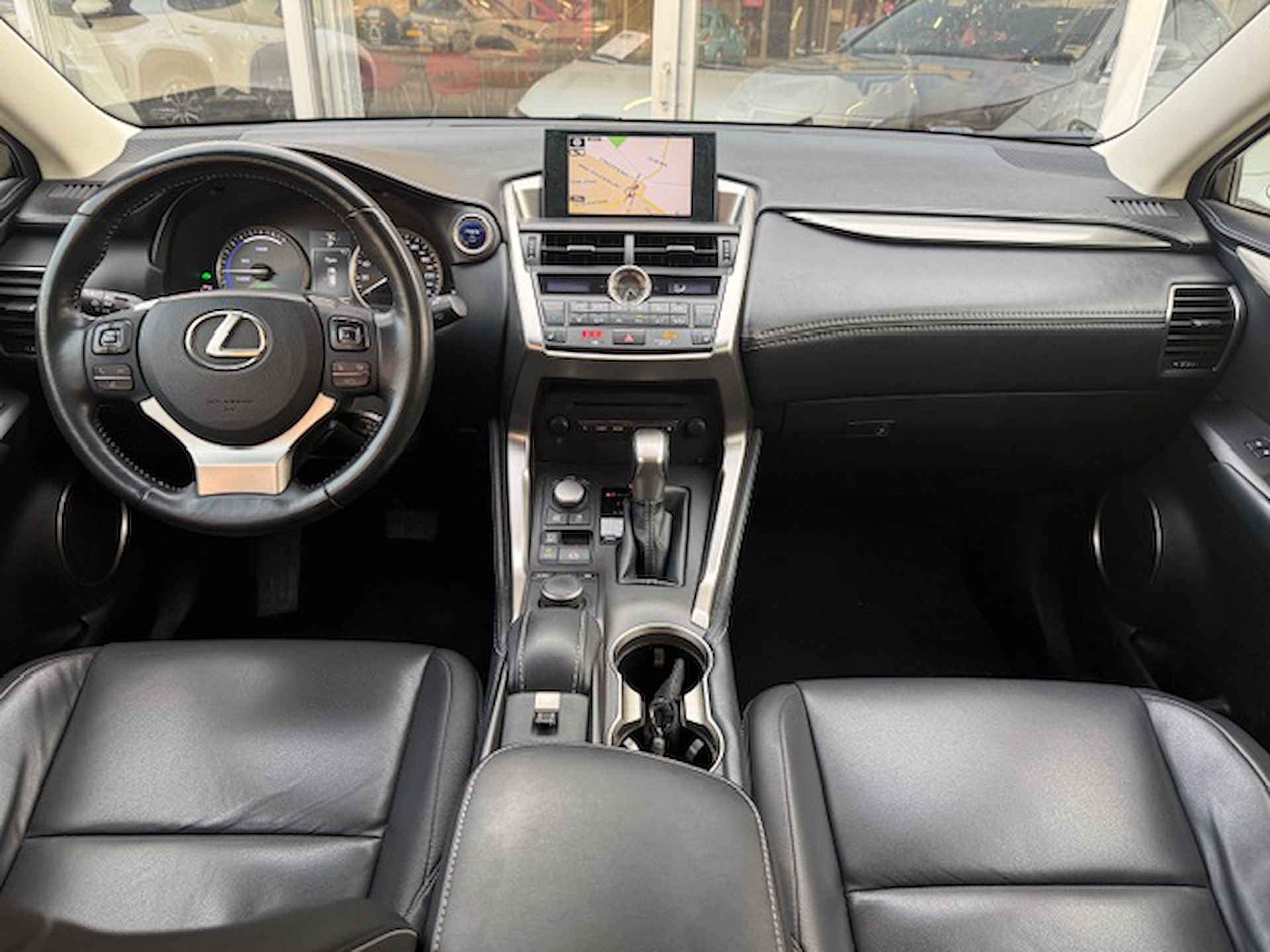 Lexus Nx 300h AWD 25th Edition | Trekhaak, Adaptive cruise control, 18 inch, Navigatie, Leer, Stoelverwarming, LED, 1.500KG Trekgewicht - 25/31