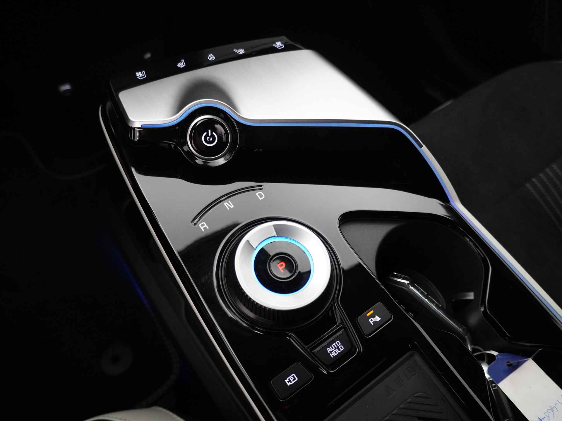 Kia Ev6 GT-Line 77.4 kWh - Stoel/Stuur Verwarming - Stoelverkoeling - Adaptief Cruise Control - Matrix Verlichting - Apple/Android Carplay - Fabrieksgarantie Tot 2028 - 30/46