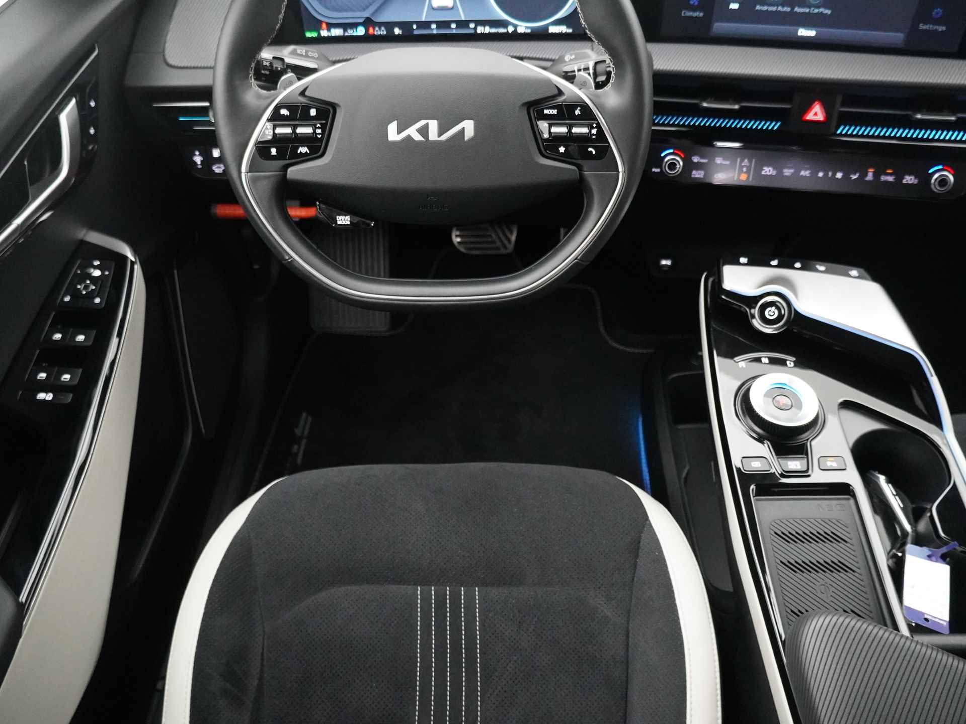 Kia Ev6 GT-Line 77.4 kWh - Stoel/Stuur Verwarming - Stoelverkoeling - Adaptief Cruise Control - Matrix Verlichting - Apple/Android Carplay - Fabrieksgarantie Tot 2028 - 34/46