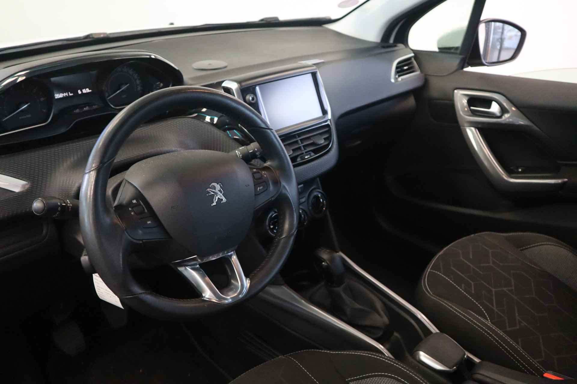 Peugeot 2008 1.2 PureTech Allure 58000KM Cruise Control Airco 2 jaar garantie mogelijk* (vraag naar de voorwaarden) - 6/14