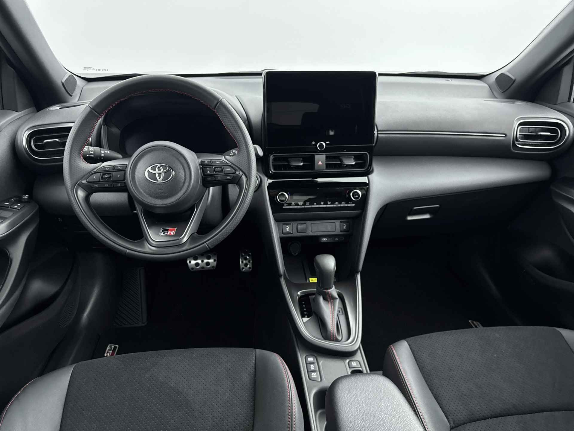 Toyota Yaris Cross 1.5 Hybrid 130 GR Sport | Apple Carplay & Android Auto | Nieuw Display | Parkeercamera | Direct leverbaar | - 5/33