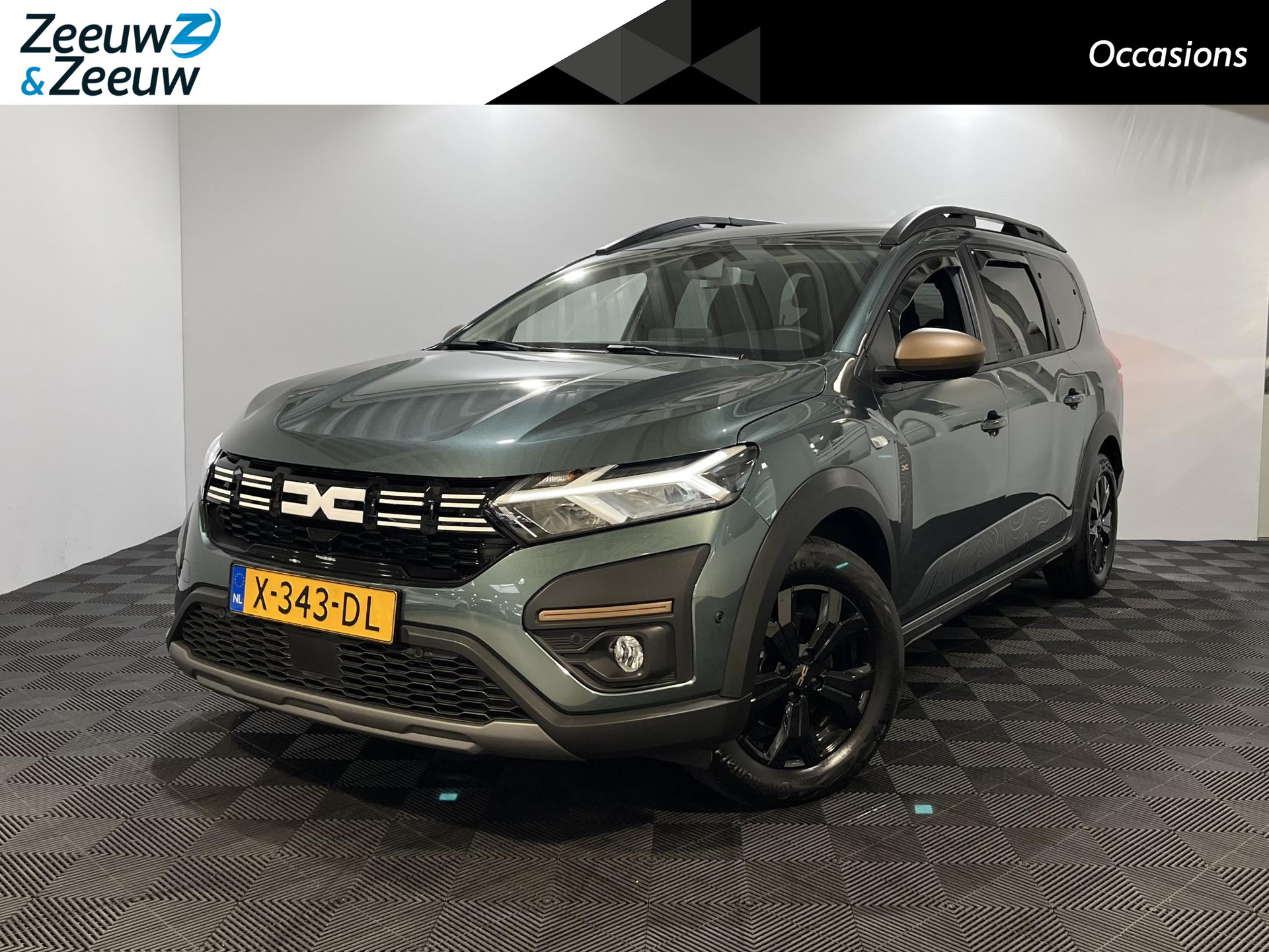 Dacia Jogger 1.6 - 140PK Hybrid Extreme 7p. Automaat | 1e eigenaar | Climate Control | Apple CarPlay/Android Auto | Cruise Control | Licht & Regen Sensor |