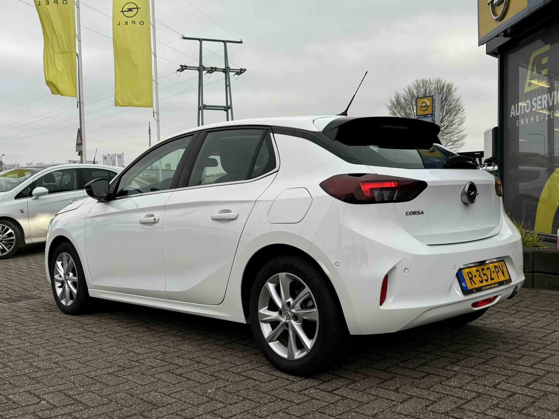 Opel Corsa 1.2 Turbo Elegance Super luxe | NL-auto | Lage km stand | 1e eigenaar | LED| Camera | Navi | Carplay | LMV - 4/39