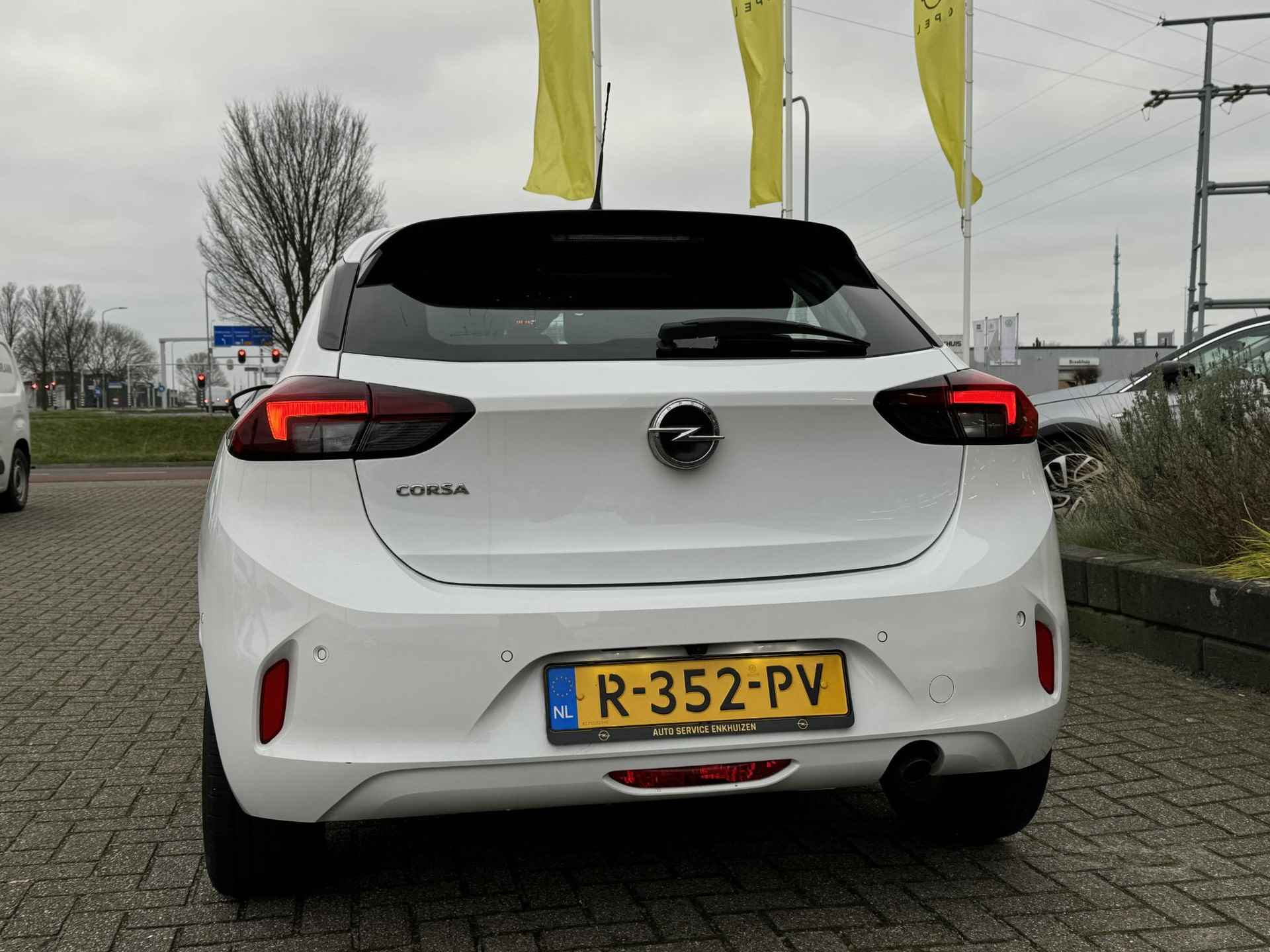 Opel Corsa 1.2 Turbo Elegance Super luxe | NL-auto | Lage km stand | 1e eigenaar | LED| Camera | Navi | Carplay | LMV - 5/39