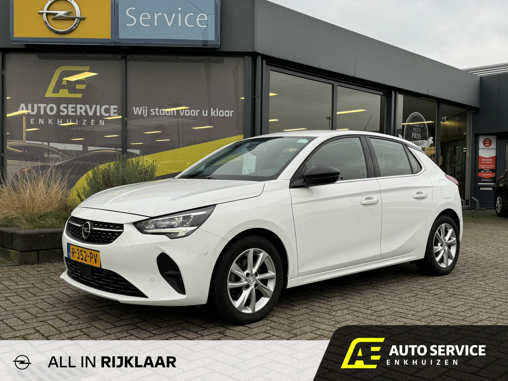 Opel Corsa 1.2 Turbo Elegance Super luxe | NL-auto | Lage km stand | 1e eigenaar | LED| Camera | Navi | Carplay | LMV