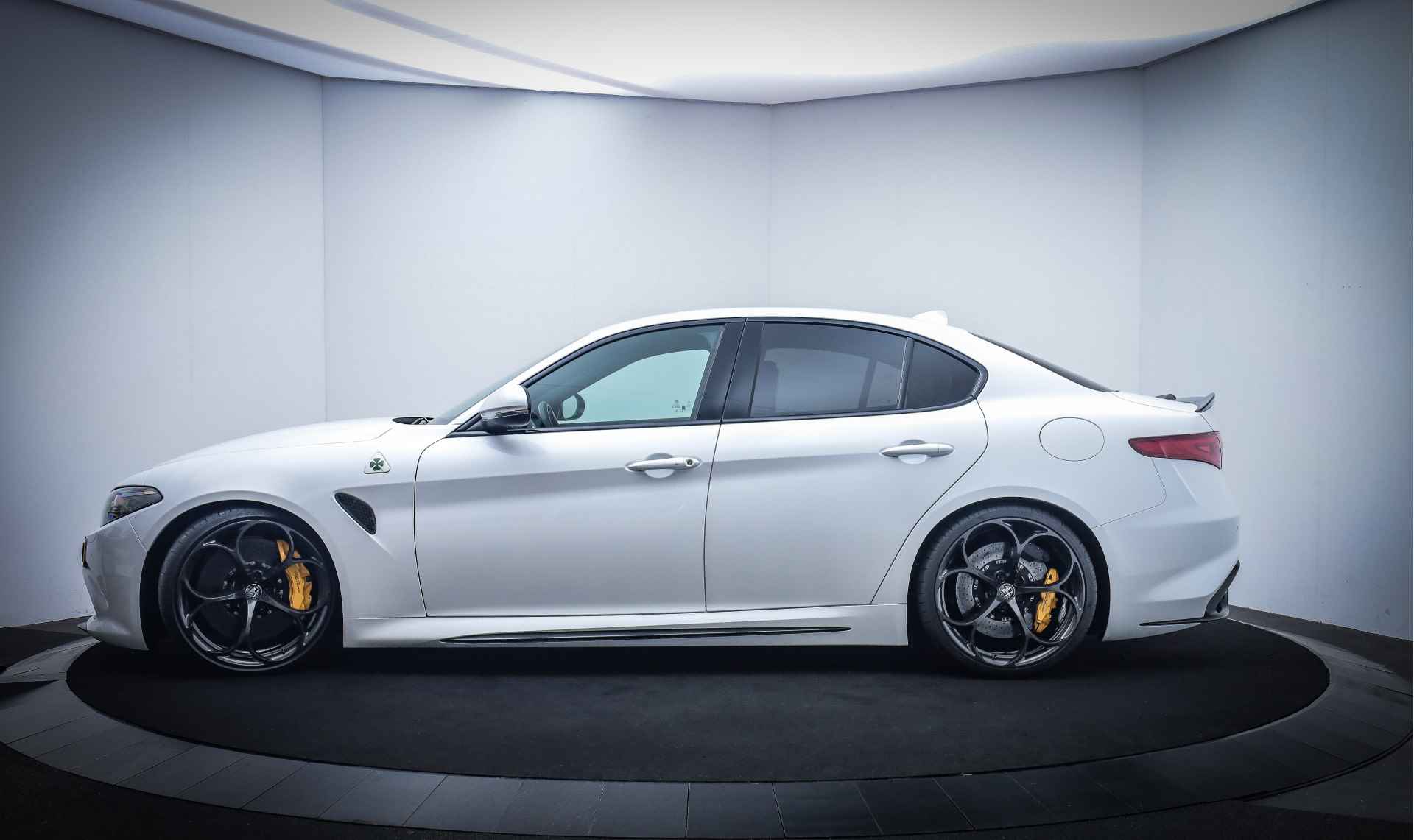 Alfa Romeo Giulia 2.9 V6 510 Pk Quadrifoglio - 12/32