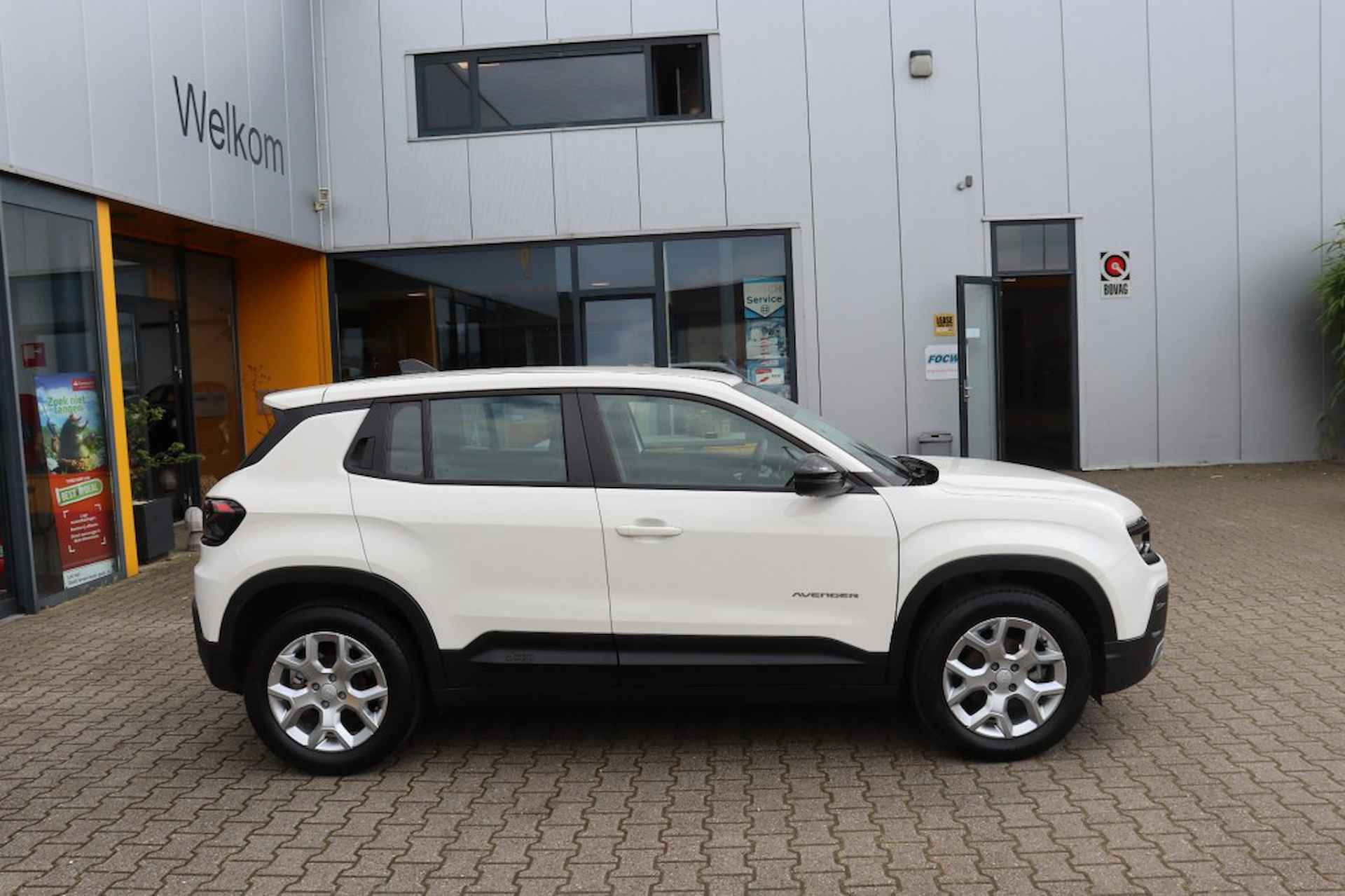 JEEP Avenger 1.2 Altitude - Navi - Camera -Keyless - LED - Adaptive cruise - 15/28