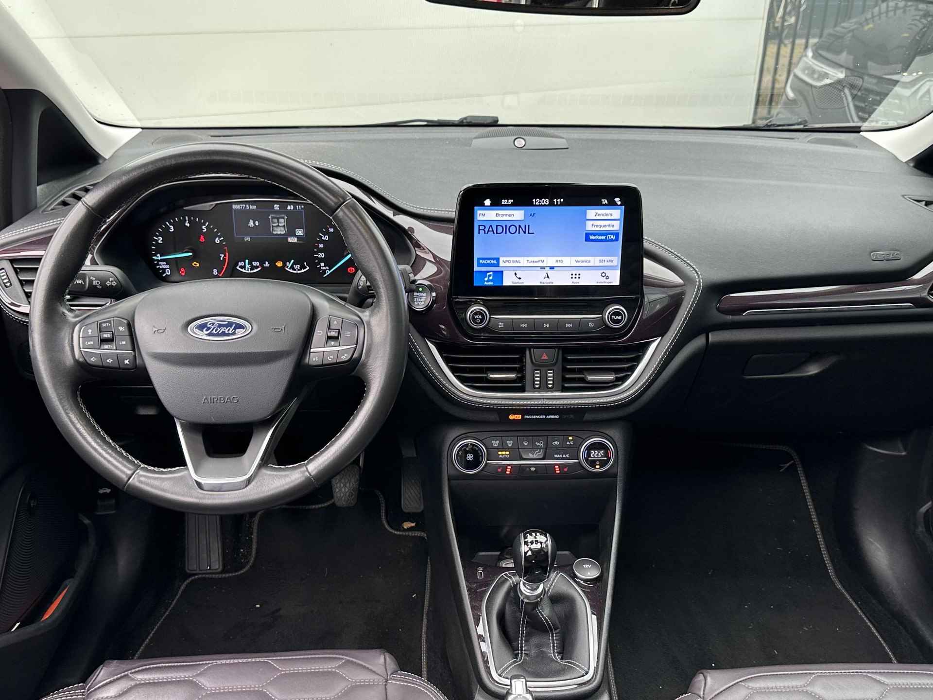 Ford Fiesta 1.0 EcoBoost Vignale | COMPLEET | 125pk | Open dak | Camera | B&O | Dealer Onderhouden | Adap. Cruise! - 24/41