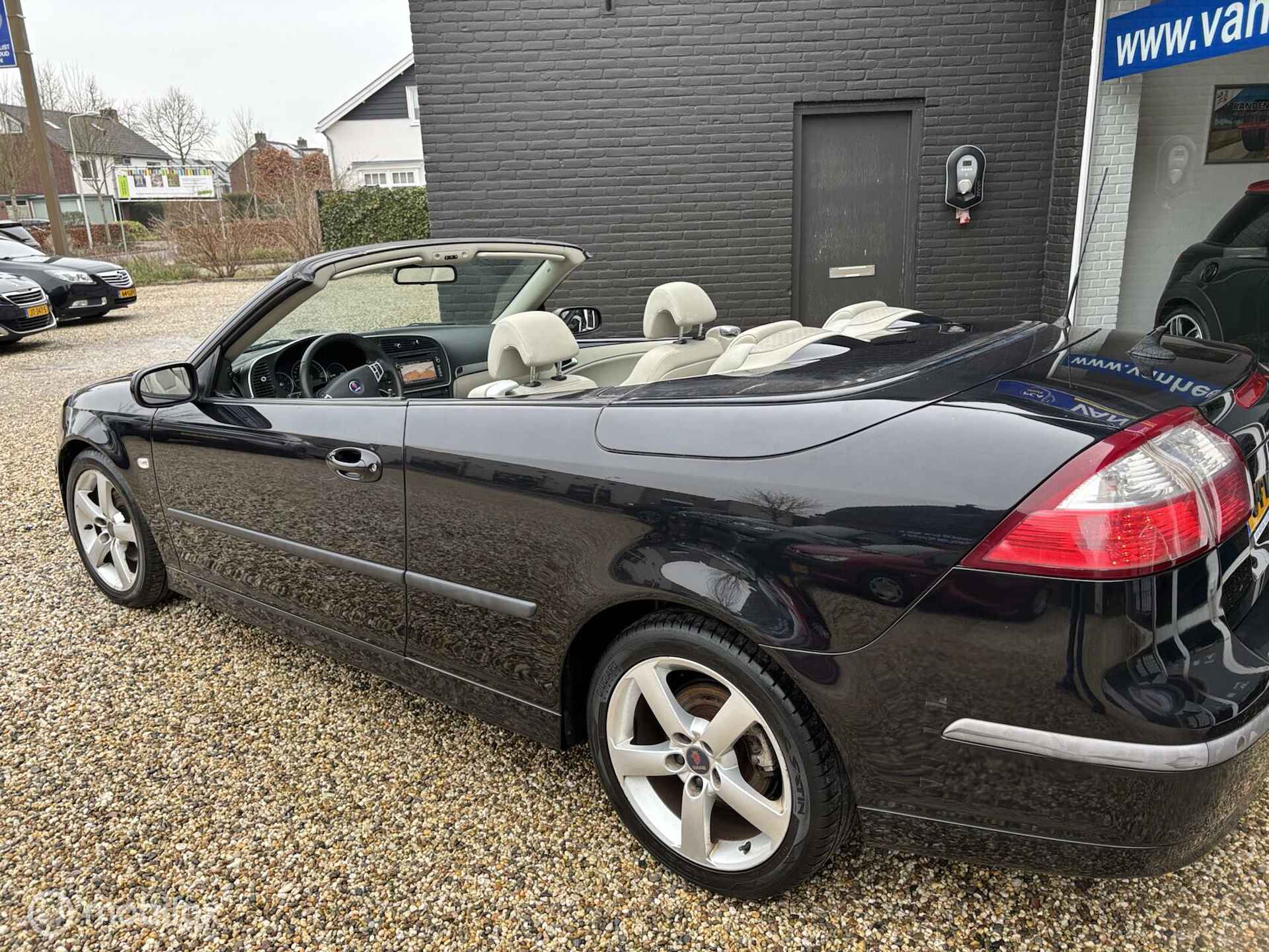 Saab 9-3 Cabrio 1.8t Vector 150 PK AUTOMAAT LEER ELECTRISCHE KAP NAVIGATIE ( OUD ) TOUNGTIMER MET NAP !!! - 31/33