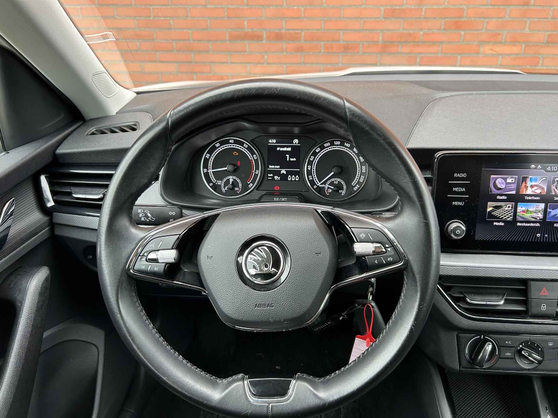 Skoda Kamiq 1.0 TSI Ambition Full Led Velgen Carplay - 12/30