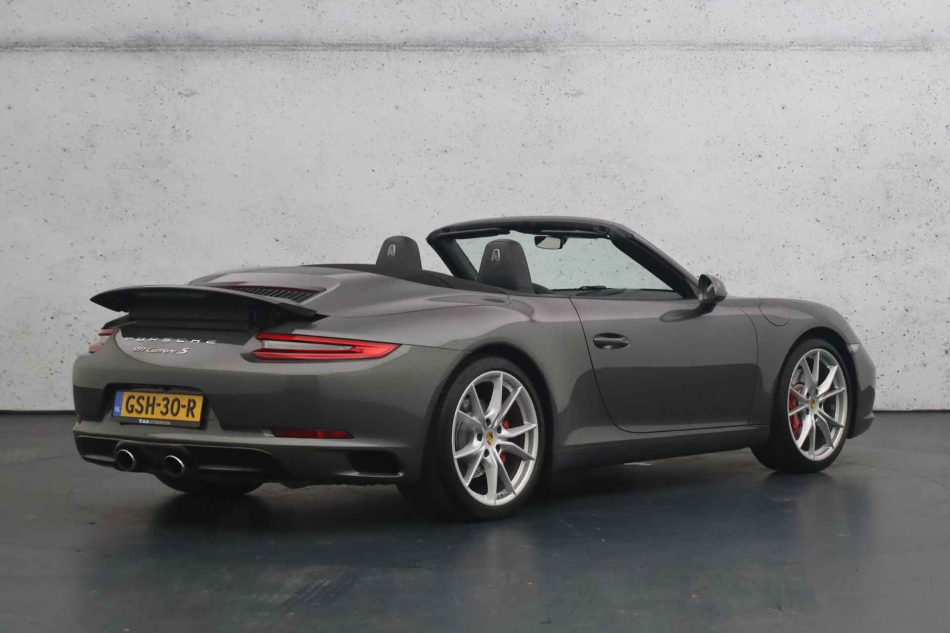 Porsche 911 Cabrio 3.0 Carrera S 421 PK | Camera | Lederen bekleding | Stoelverwarming | Parkeersensoren - 24/28