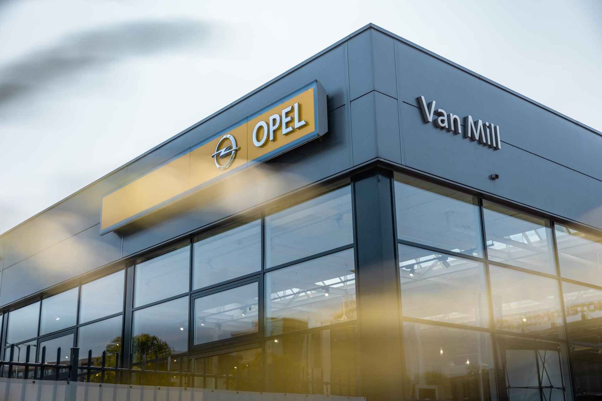 Opel Corsa 1.2 75 pk Edition+ |FULL LED KOPLAMPEN|NAVI PRO 7"|PARKEERSENSOREN|ARMSTEUN|LEDER STUURWIEL|ISOFIX|APPLE CARPLAY|ANDROID AUTO| - 54/55