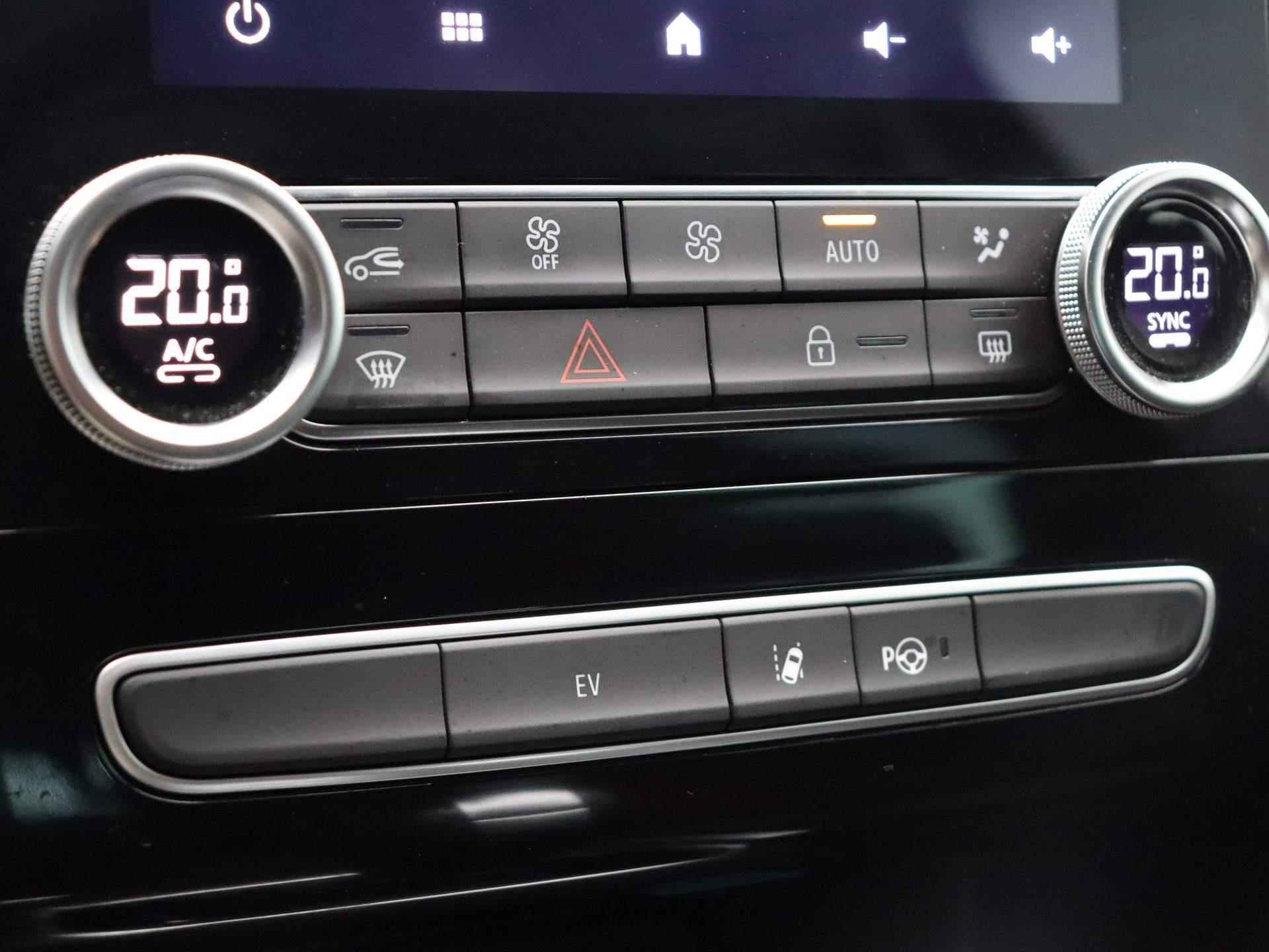 Renault Mégane Estate E-Tech Plug-In Hybrid 160pk R.S. Line | Head up display | Navigatie | Climate control | Apple Carplay/Android Auto | Achteruitrijcamera | - 31/38