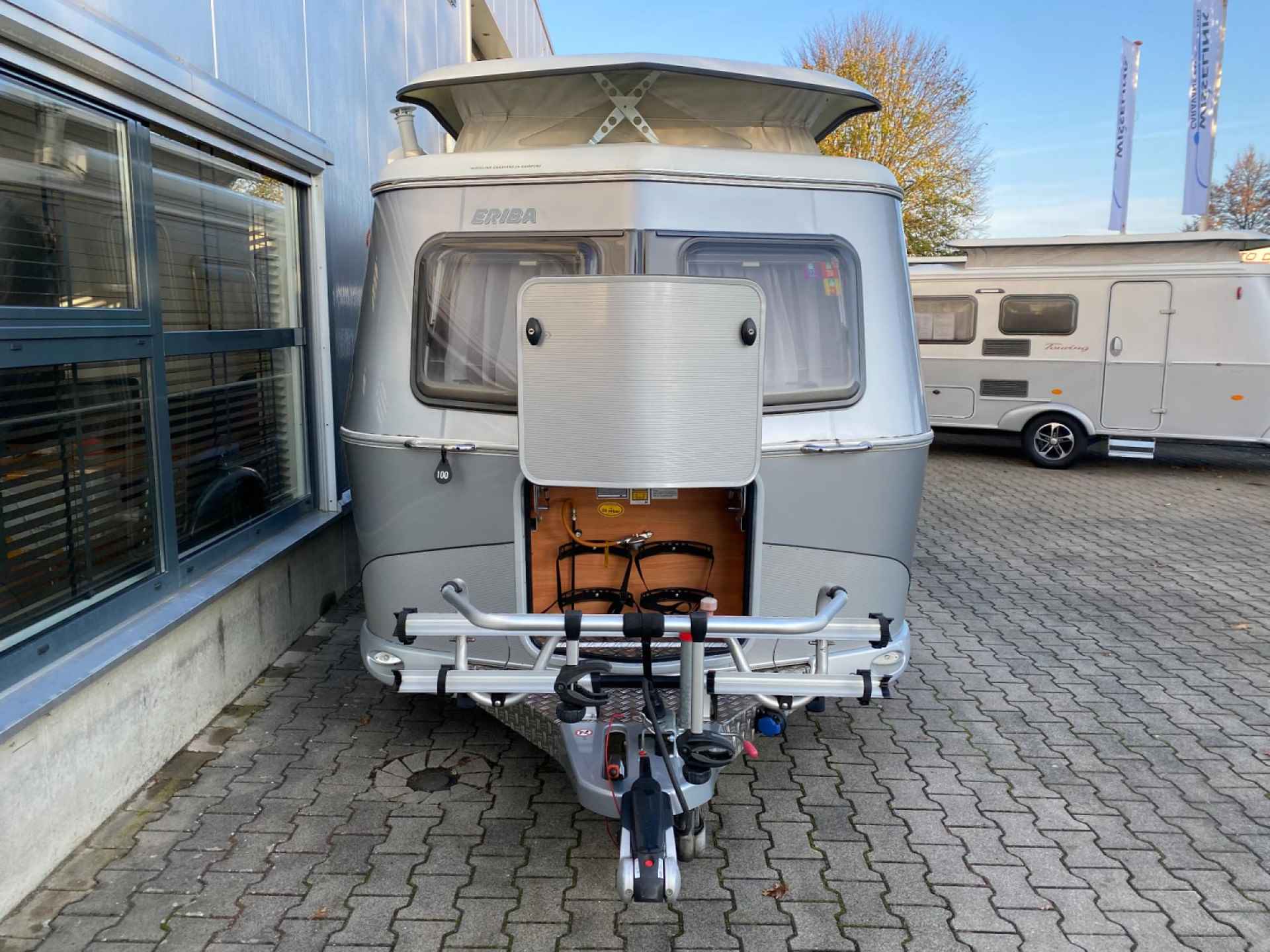 Eriba Touring Troll 550 GT Silver 4 PERSOONS INCL. STALLING - 23/24