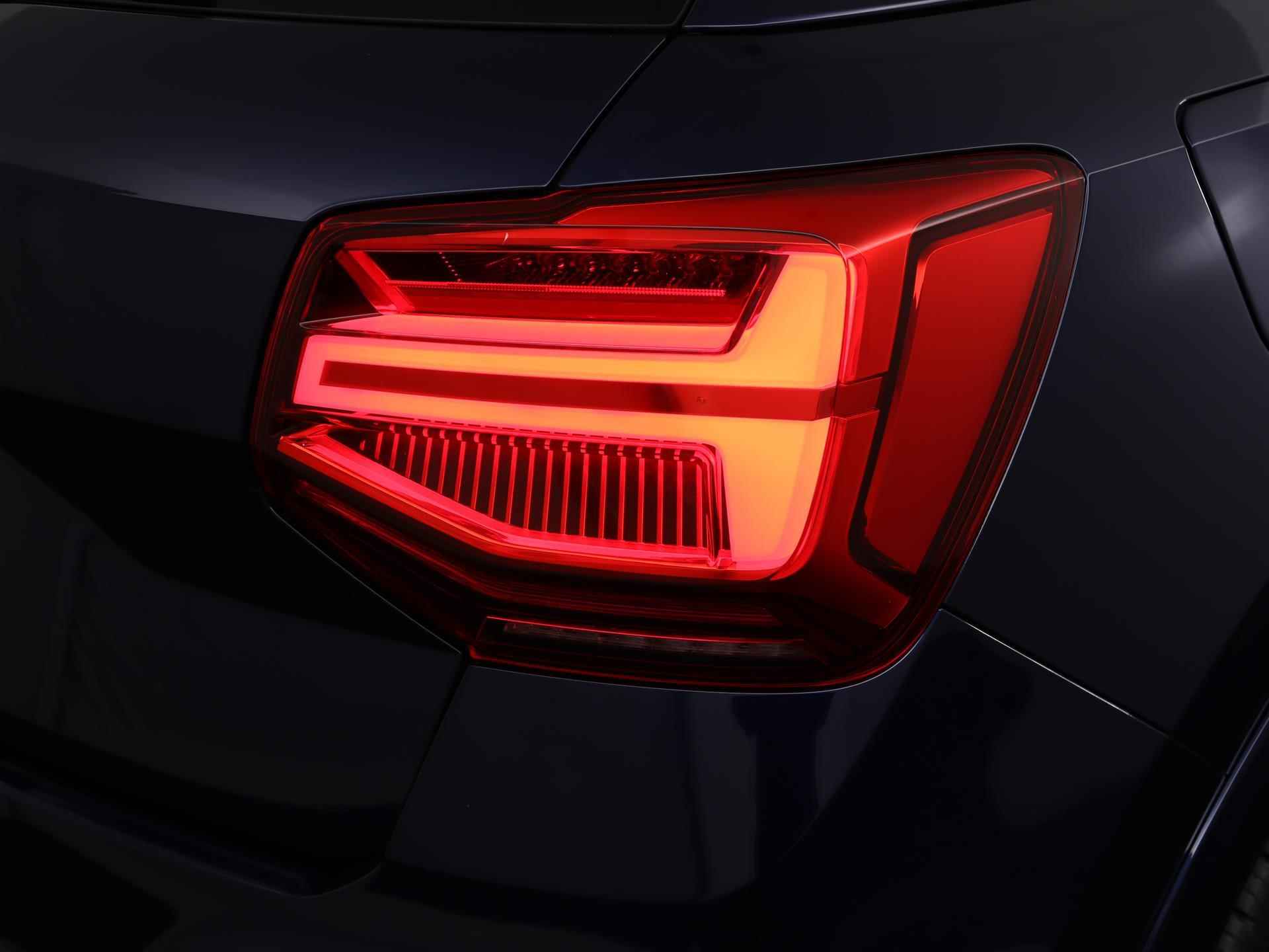 Audi Q2 35 TFSI 150PK S Edition | Adaptive Cruise | Audi Sound | S-Line | Stoelverwarming | Navigatie + | Nieuw geleverd/onderhouden | NL-auto | Fabrieksgarantie* - 12/49