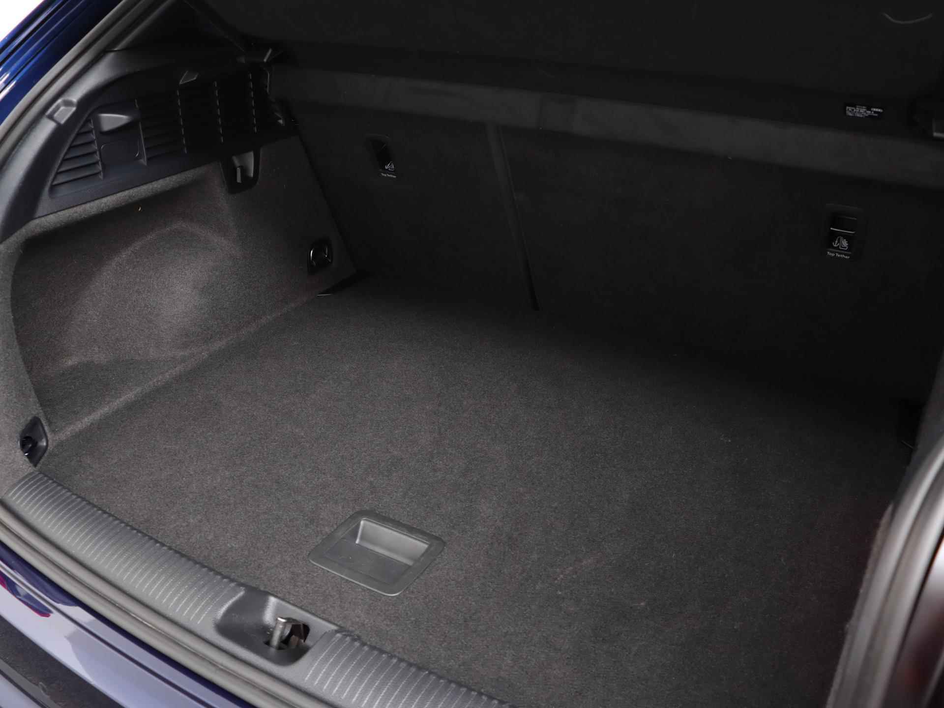 Audi Q2 35 TFSI 150PK S Edition | Adaptive Cruise | Audi Sound | S-Line | Stoelverwarming | Navigatie + | Nieuw geleverd/onderhouden | NL-auto | Fabrieksgarantie* - 16/49