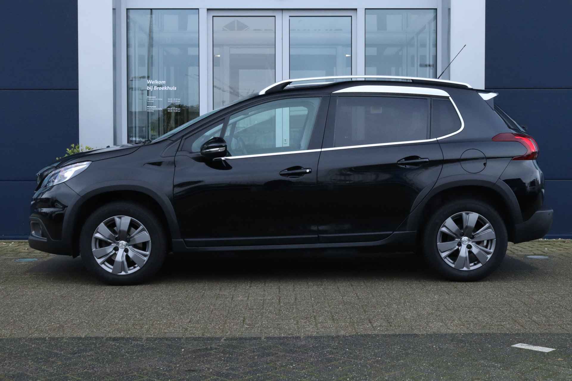 Peugeot 2008 1.2 Turbo Allure | Automaat | Camera | Cruise Control | Navi | Climate | PDC | All Grip Control - 5/28