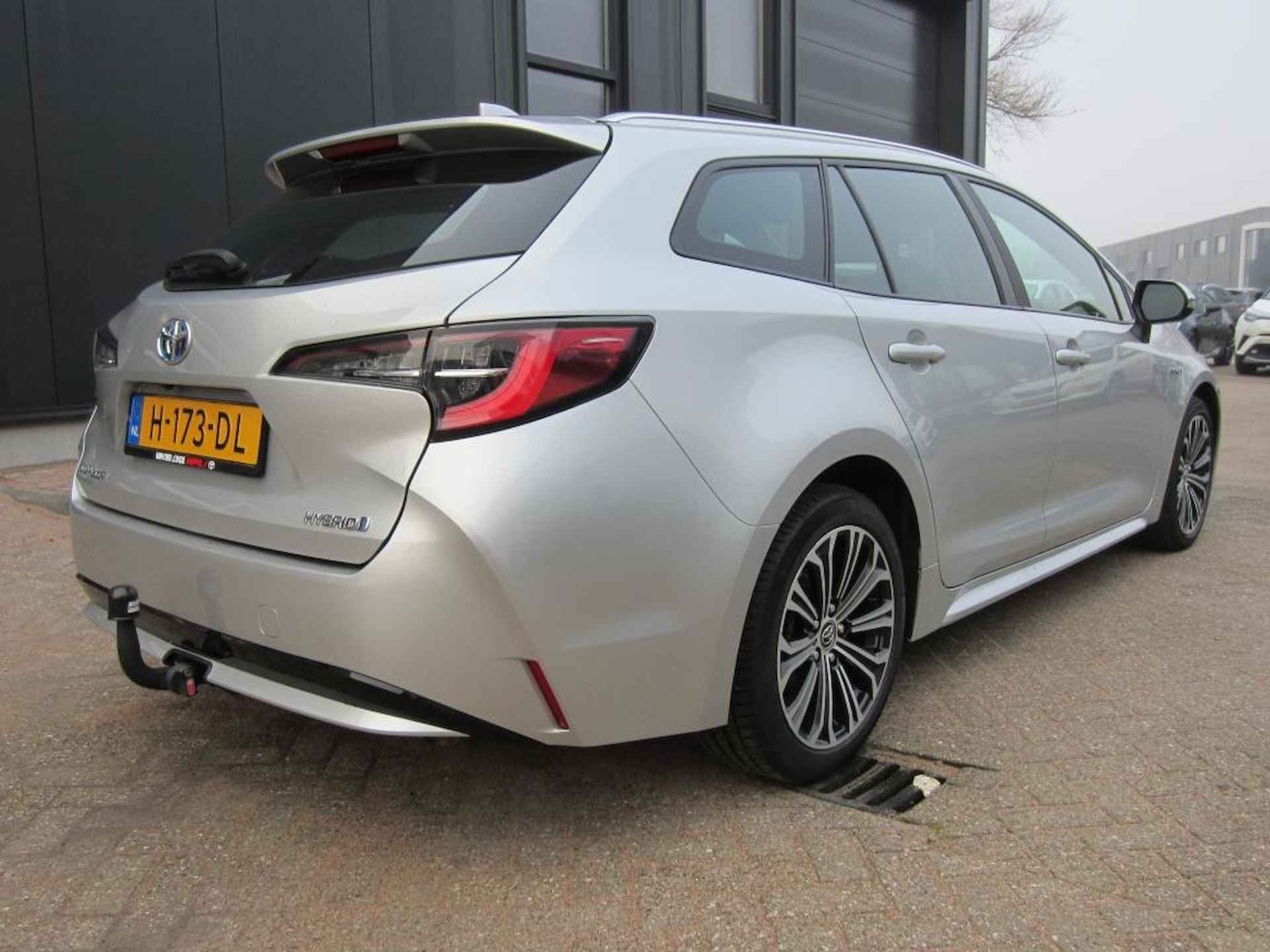 Toyota Corolla Touring Sports 1.8 Hybrid Dynamic Trekhaak Navigatie Camera - 10/29