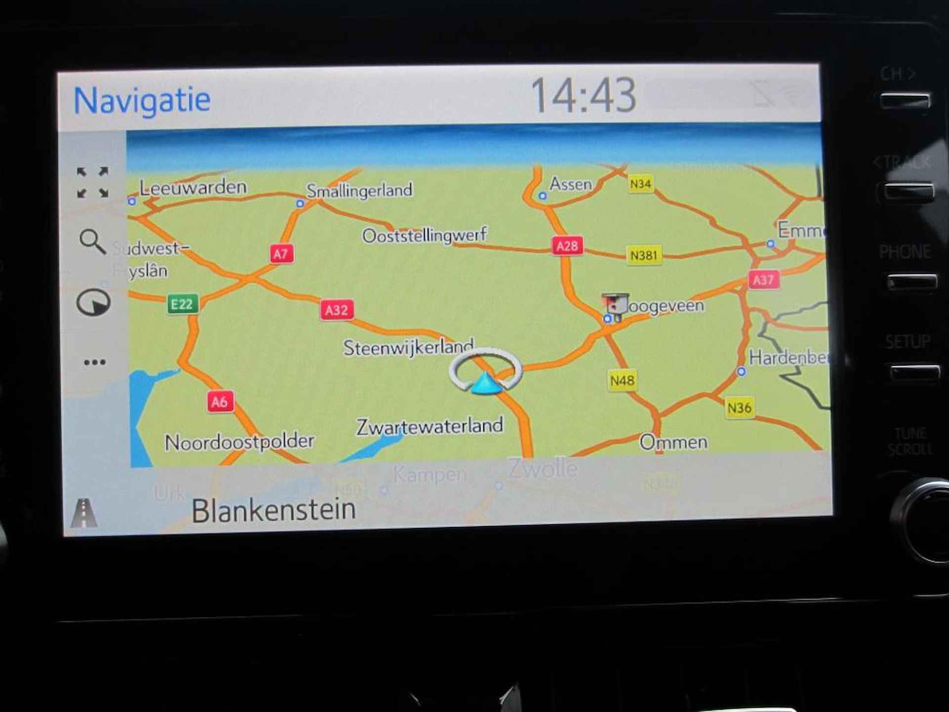 Toyota Corolla Touring Sports 1.8 Hybrid Dynamic Trekhaak Navigatie Camera - 15/29