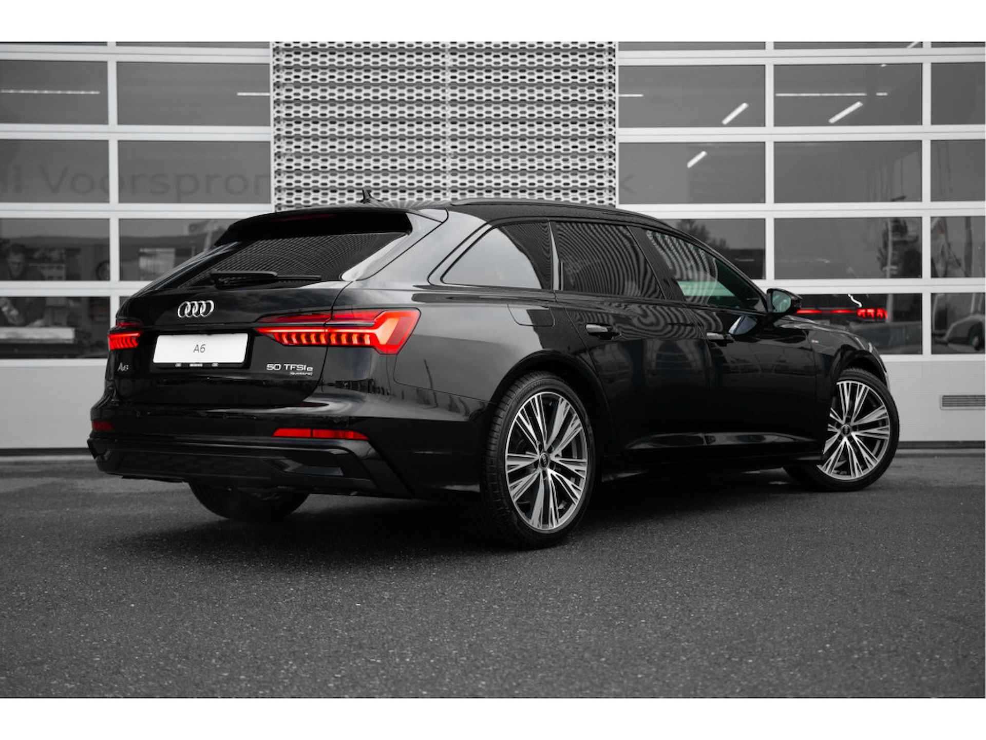 Audi A6 Avant S Edition Competition - 2/12