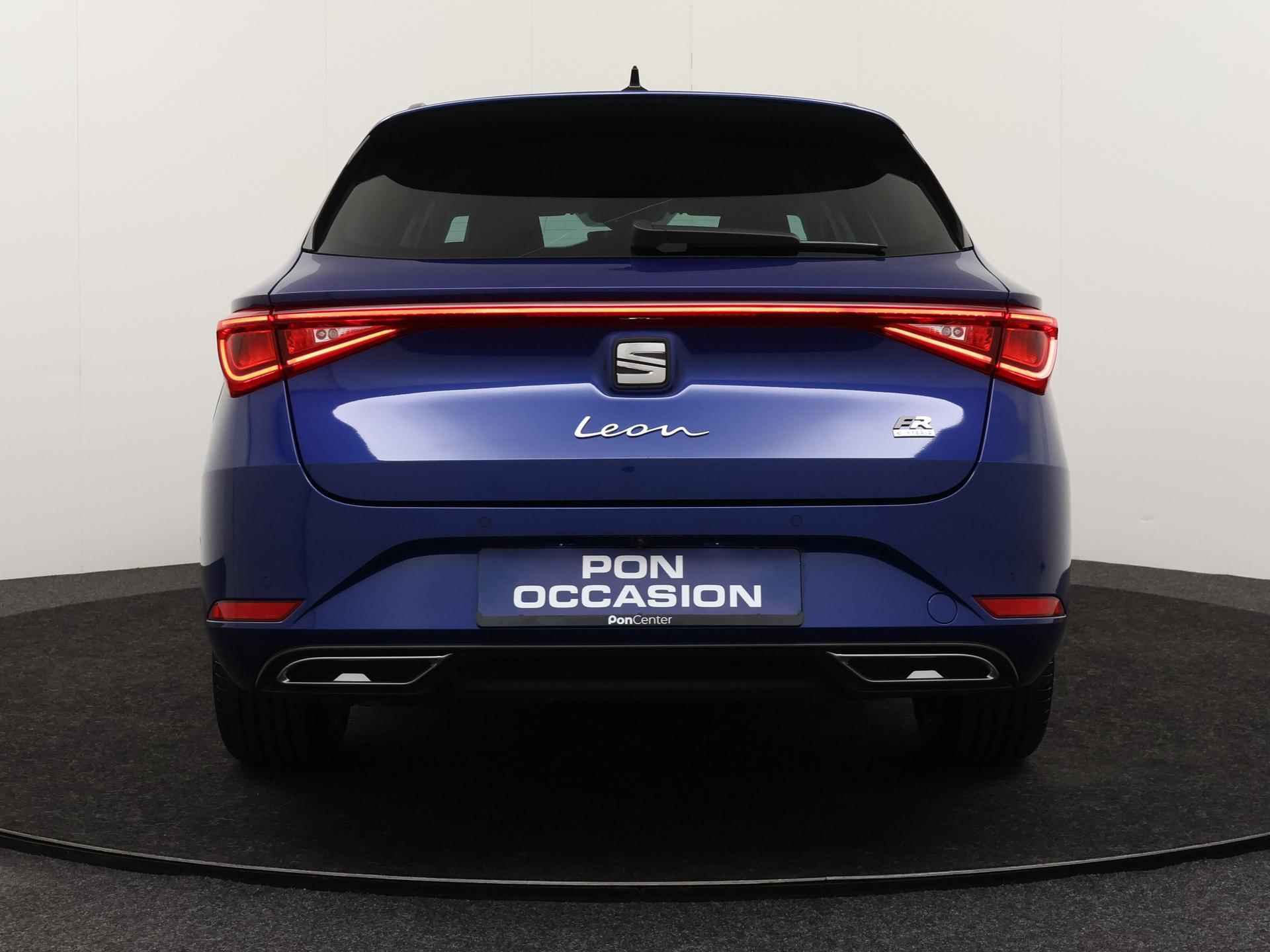 SEAT Leon Sportstourer 1.4 TSI 204 PK eHybrid PHEV FR  | Navigatie | ACC | Winter Pakket | Keyless | Camera | LMV 18" | - 9/57