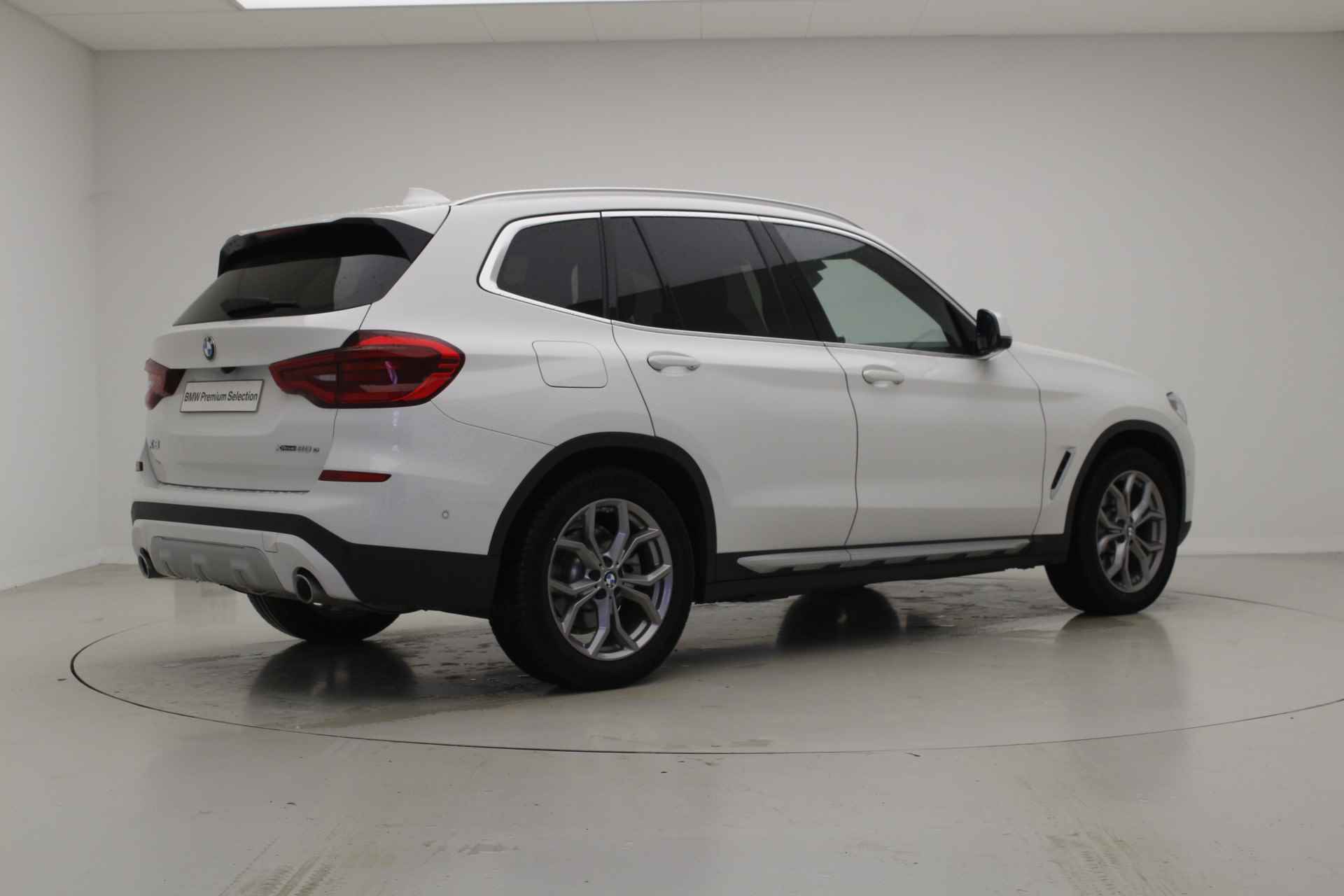 BMW X3 xDrive30e xLine | Panorama | Leder | Trekhaak | Elek. verst. stoelen met Memory - 3/42