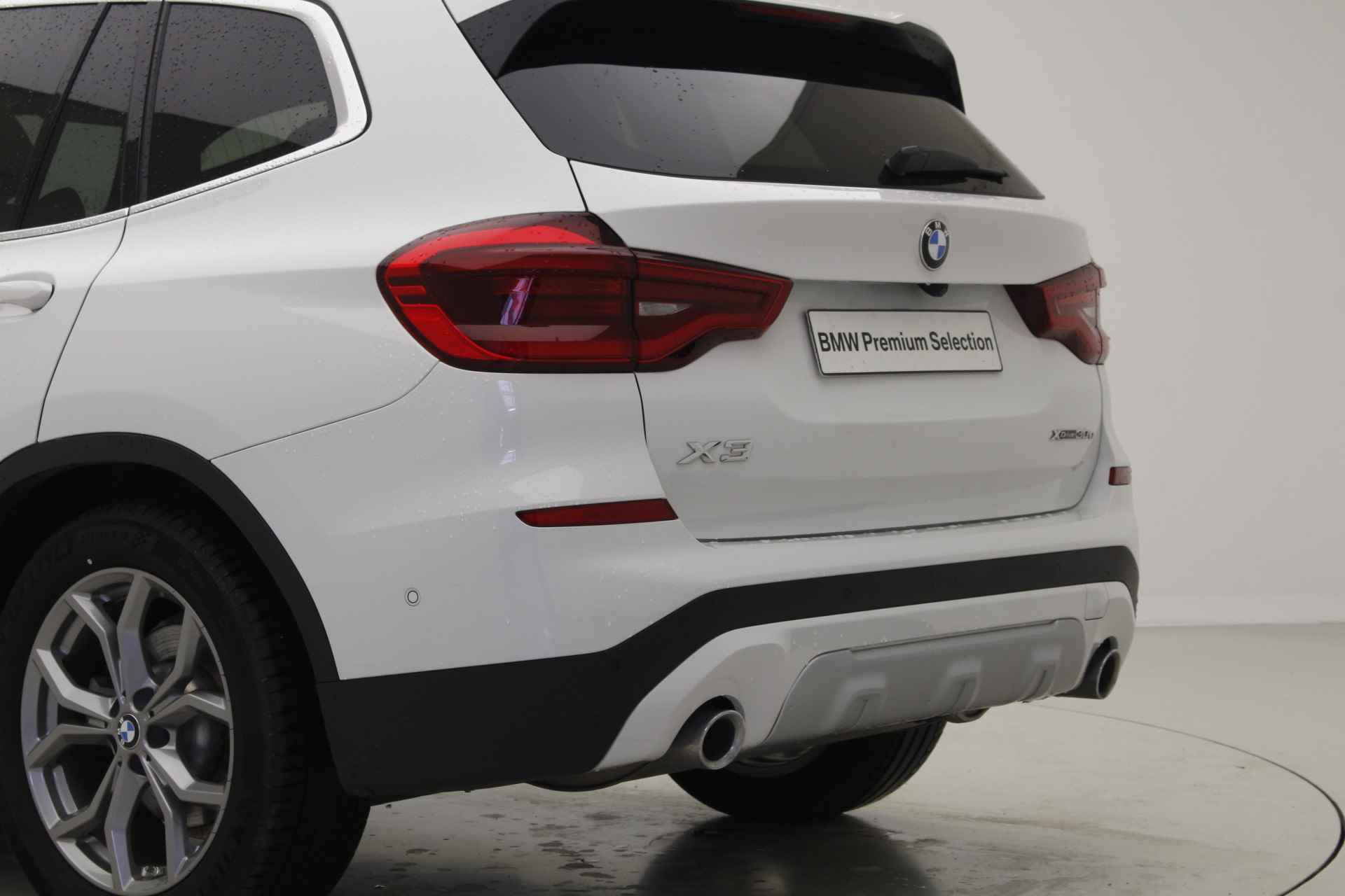 BMW X3 xDrive30e xLine | Panorama | Leder | Trekhaak | Elek. verst. stoelen met Memory - 12/42