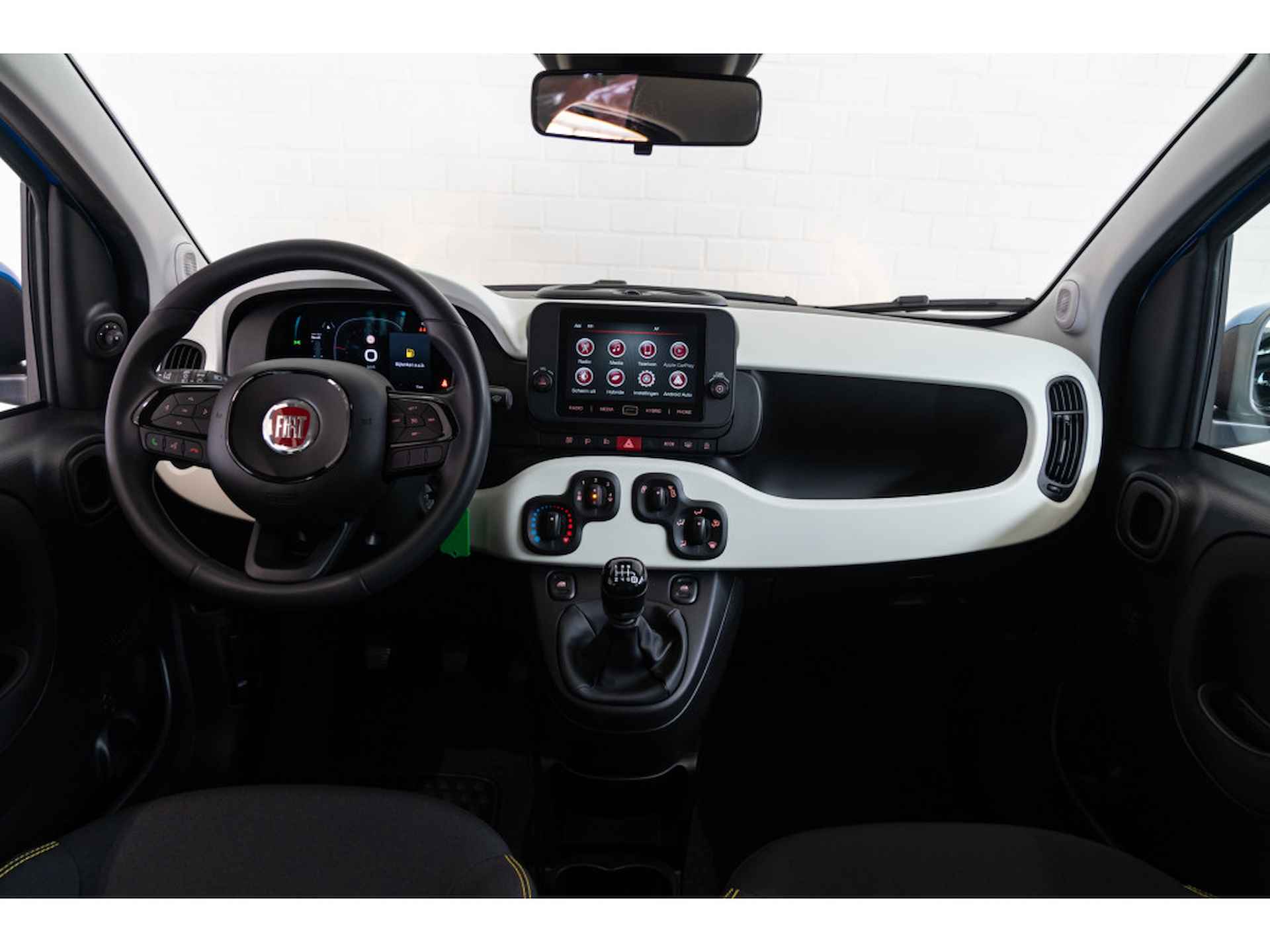 Fiat Panda 1.0 Hybrid Pandina - 15/29