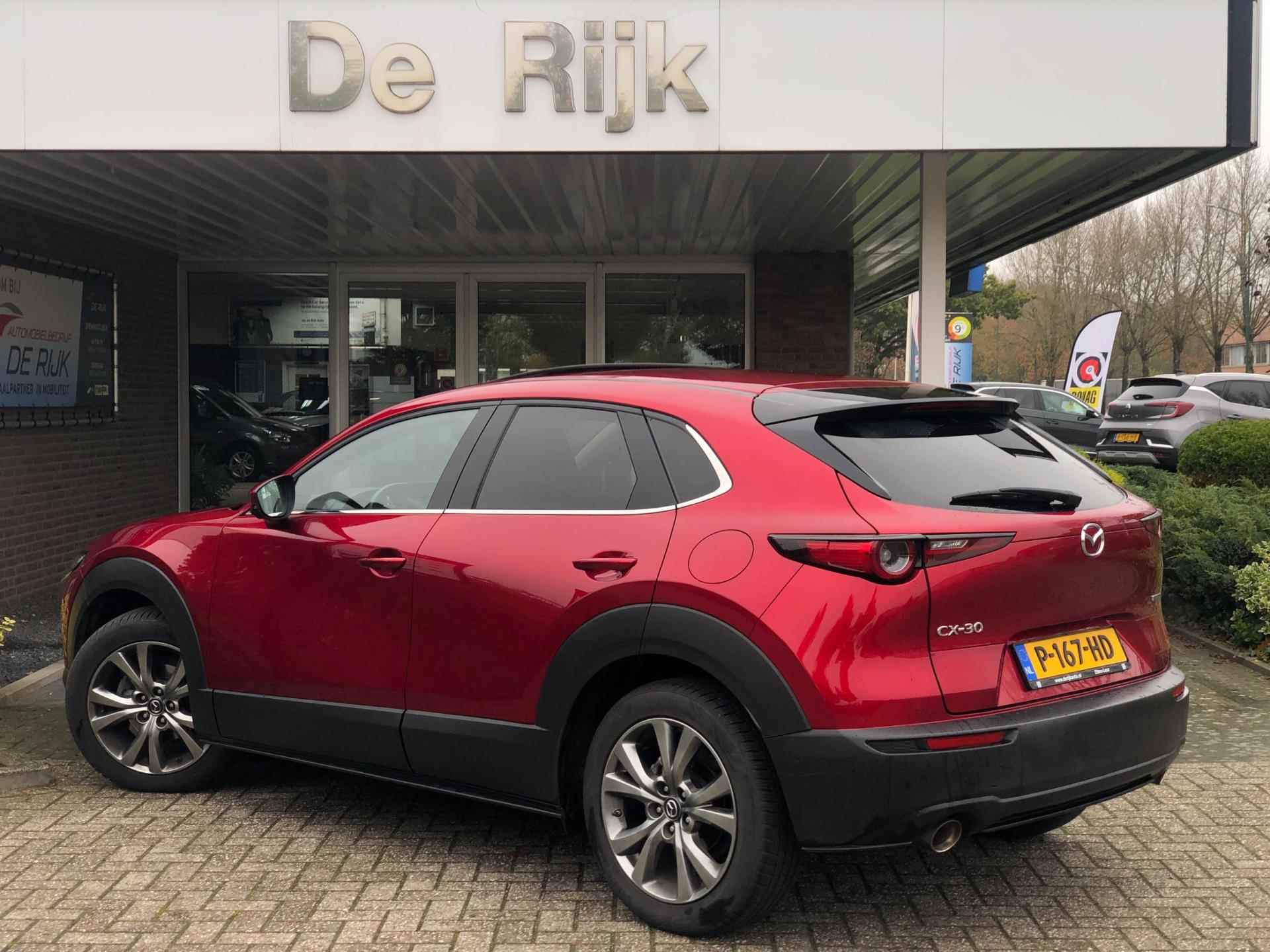 Mazda CX-30 2.0 e-SkyActiv-X M Hybrid Luxury | Schuifdak, Leder, 360Camera, Stoel+Stuurverw., El. A.klep | Dealeronderhouden | - 4/45