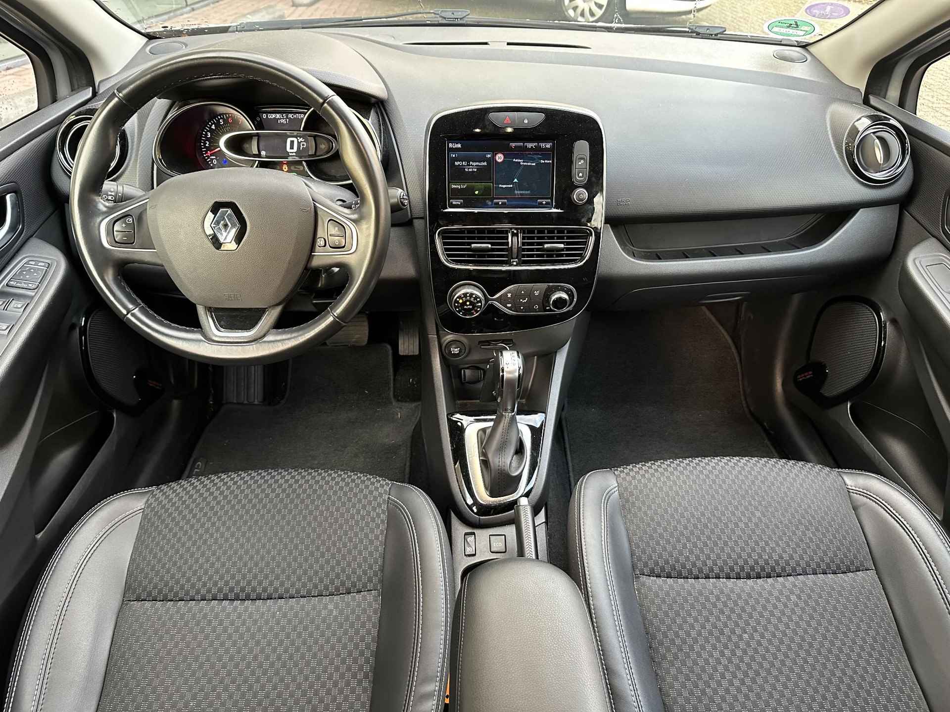 Renault Clio 1.2 TCe 120 EDC Intens | Automaat | Navi | Clima | Cruise | Armsteun | LM velgen 16" | Parkeersensoren voor, achter en achteruitrijcamera - 10/24