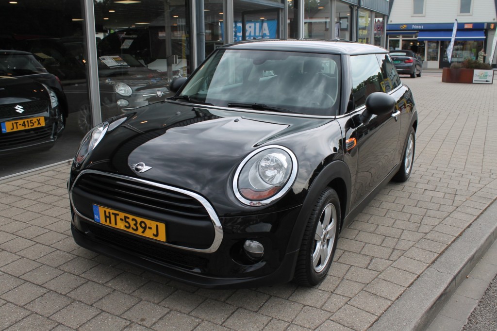 MINI One 1.5 ONE D PEPPER Business Zwart