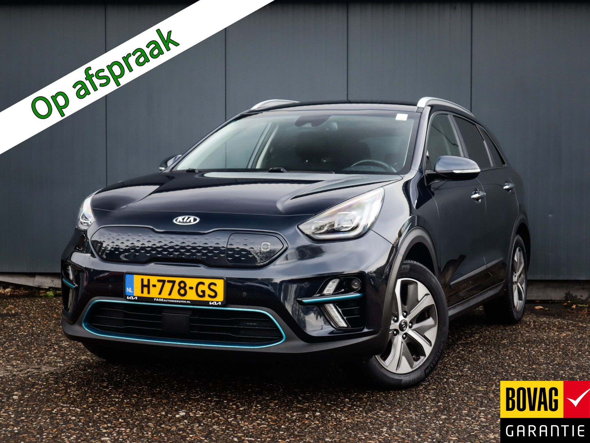 Kia e-Niro ExecutiveLine 64 kWh (204 PK) 1e-EIg, Kia-Dealer-Onderh, 12-Mnd-BOVAG, NL-Auto, Leer, Navigatie/Apple-Carplay/Android-Auto, Adaptive-Cruisecontrol, Keyless-Entry/Start, Achteruitrijcamera, Stoelverwarming-V+A, Parkeersens Premium-Audio, DAB, Gevent.-Voorstoelen, Stuurverwarming, Licht-Zicht-Pakket, Lm-Velgen-17Inch, Privacy-Glas