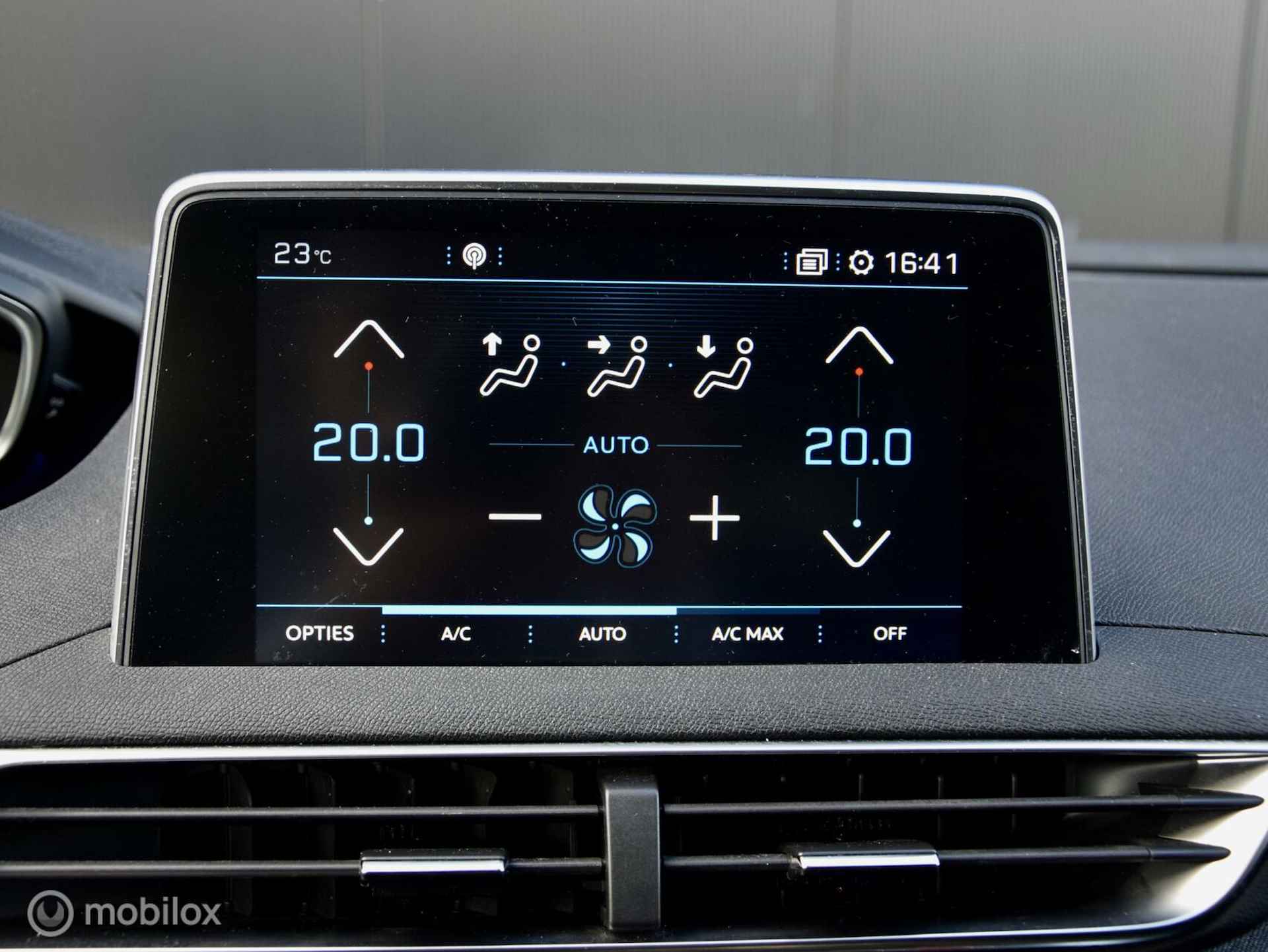 Peugeot 3008 1.6 180 pk Premium Automaat - 17/25