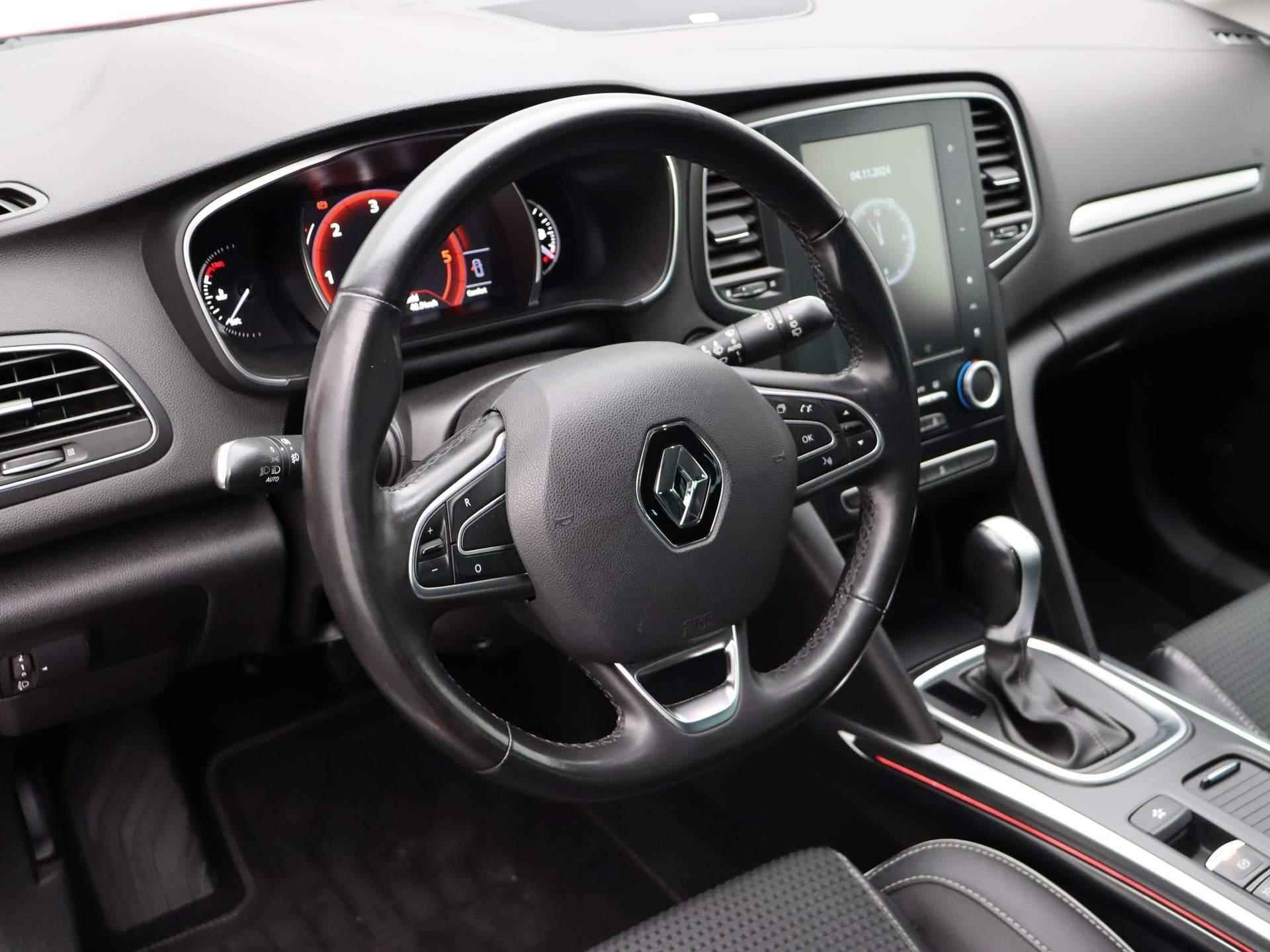 Renault Mégane Estate 1.5 dCi EDC/Autom. Bose | Trekhaak | Automaat | Parkeersensoren Achter | Climate Control | - 17/52