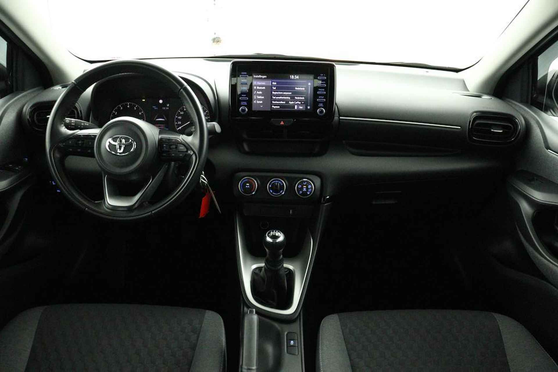 Toyota Yaris 1.0 VVT-i Active | Apple Carplay/Android Auto | - 4/47