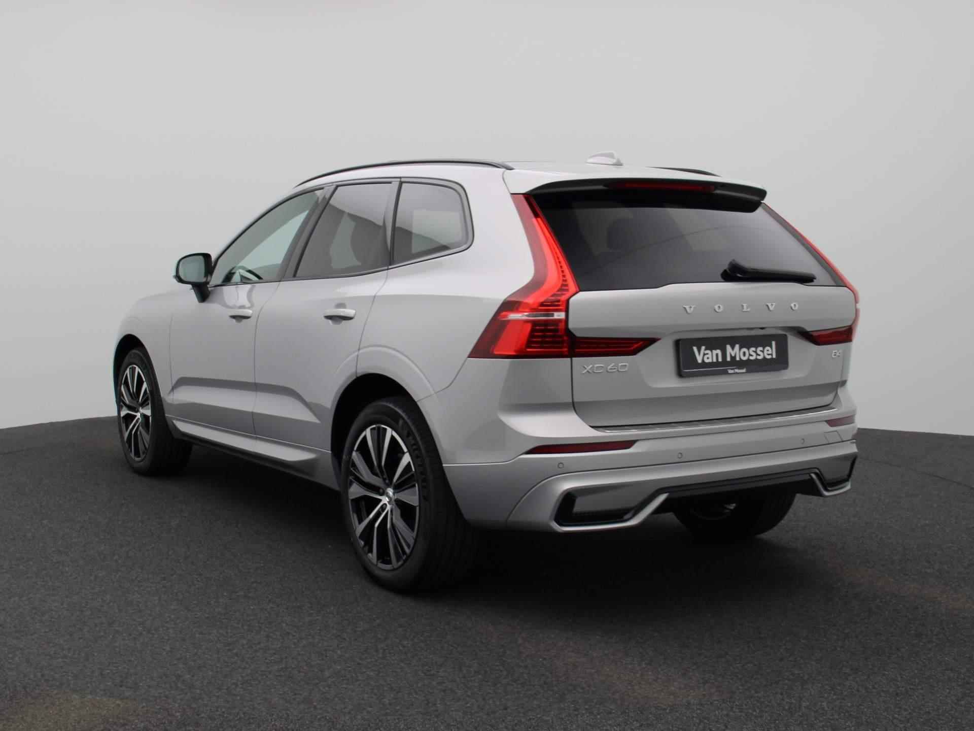 Volvo XC60 2.0 B4 Ultimate | Automaat | Harman Kardon | Stoel/Stuur verwarming | Panorama dak | Afn. Trekhaak | Leder | Navigatie | Virtual cockpit | Climate control | Camera | Schuifdak | Parkeer sensoren | LMV | LED | Lage km stand - 2/46