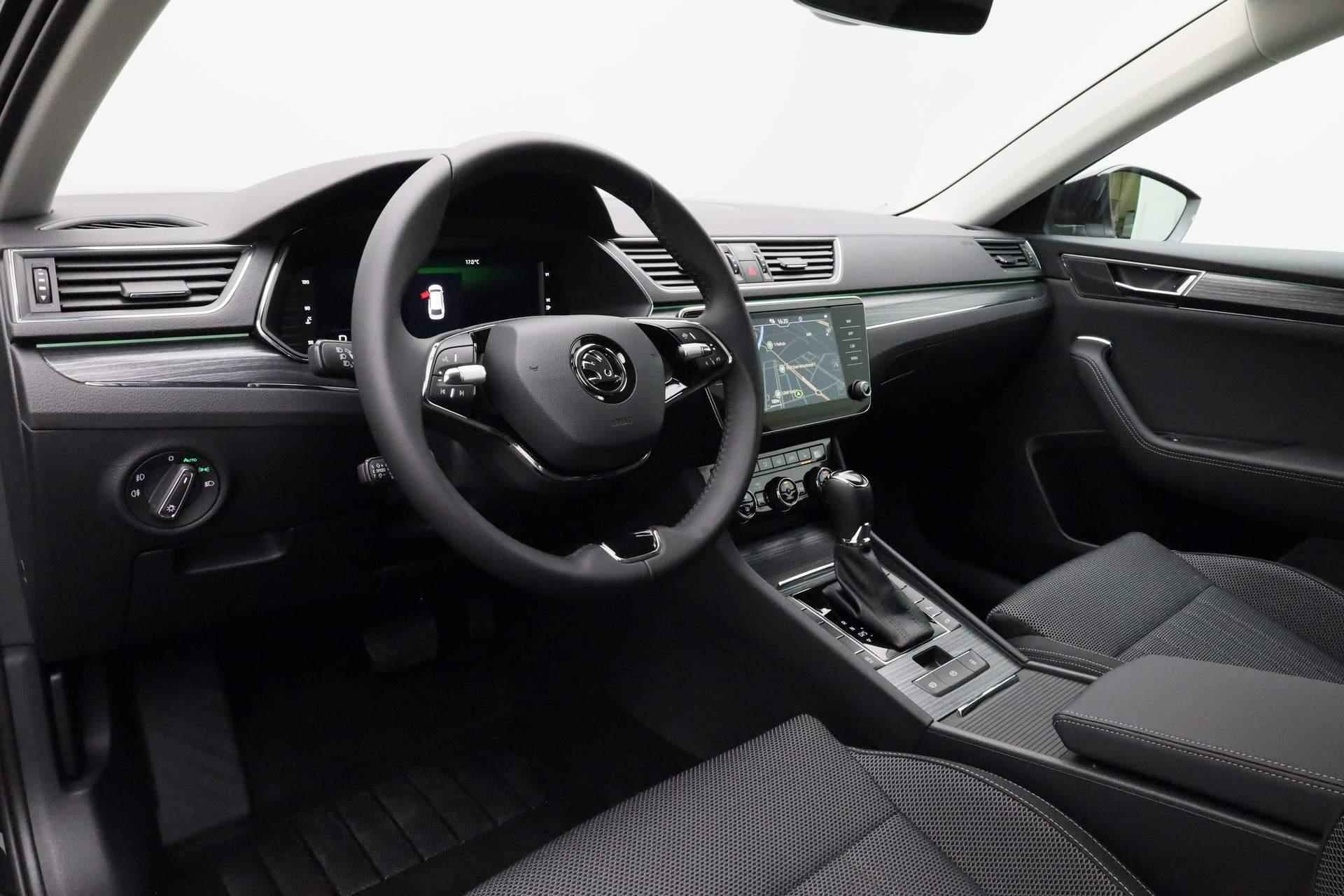 Škoda Superb Combi 1.5 TSI 150PK DSG ACT Business Edition Plus - 2/42
