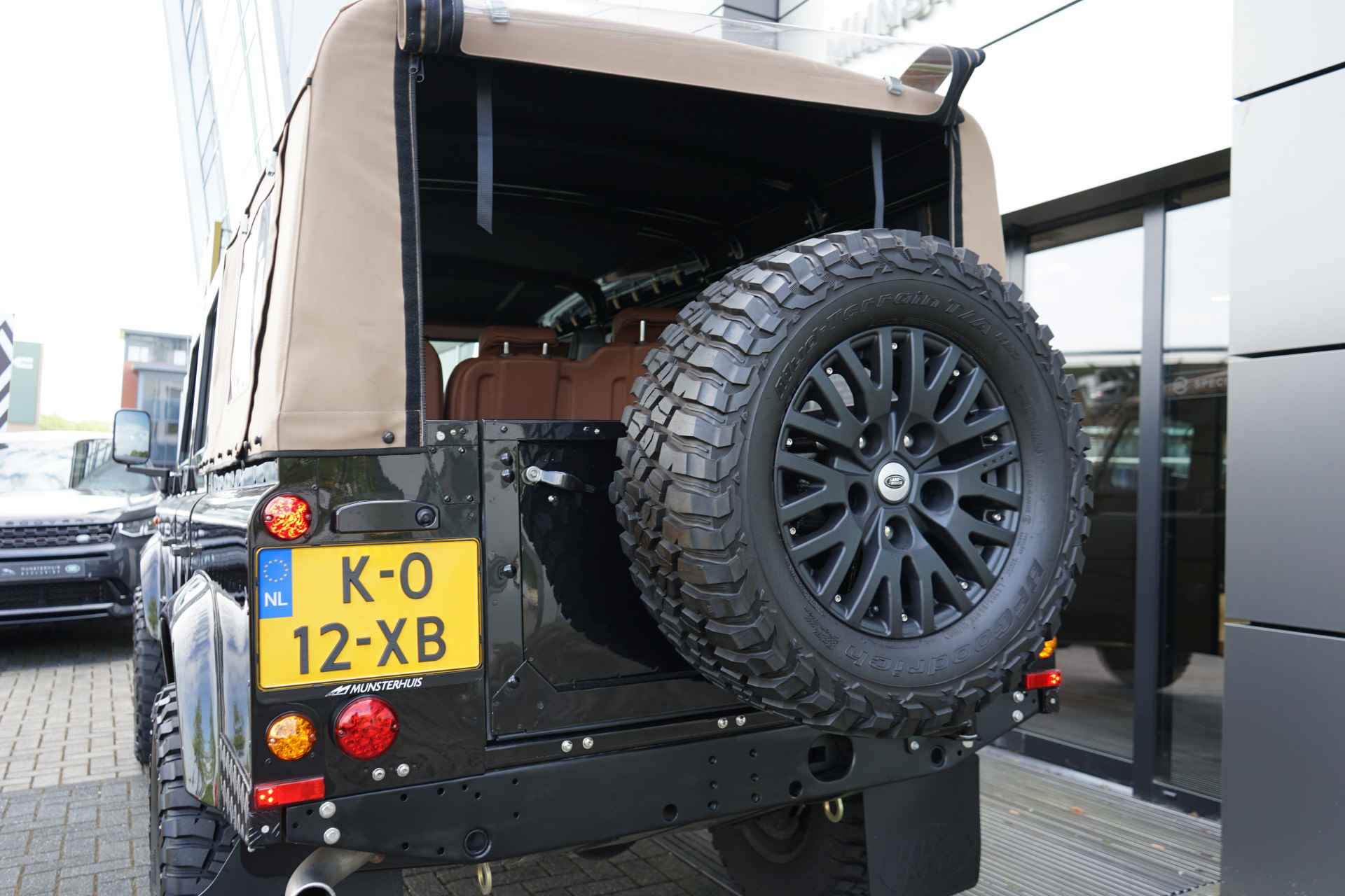 Land Rover Defender 2.4 TD 110 SW Convertible Brand New - River House Rebuild, Butterscotch Leather, BF Goodridge Tyres - 23/26
