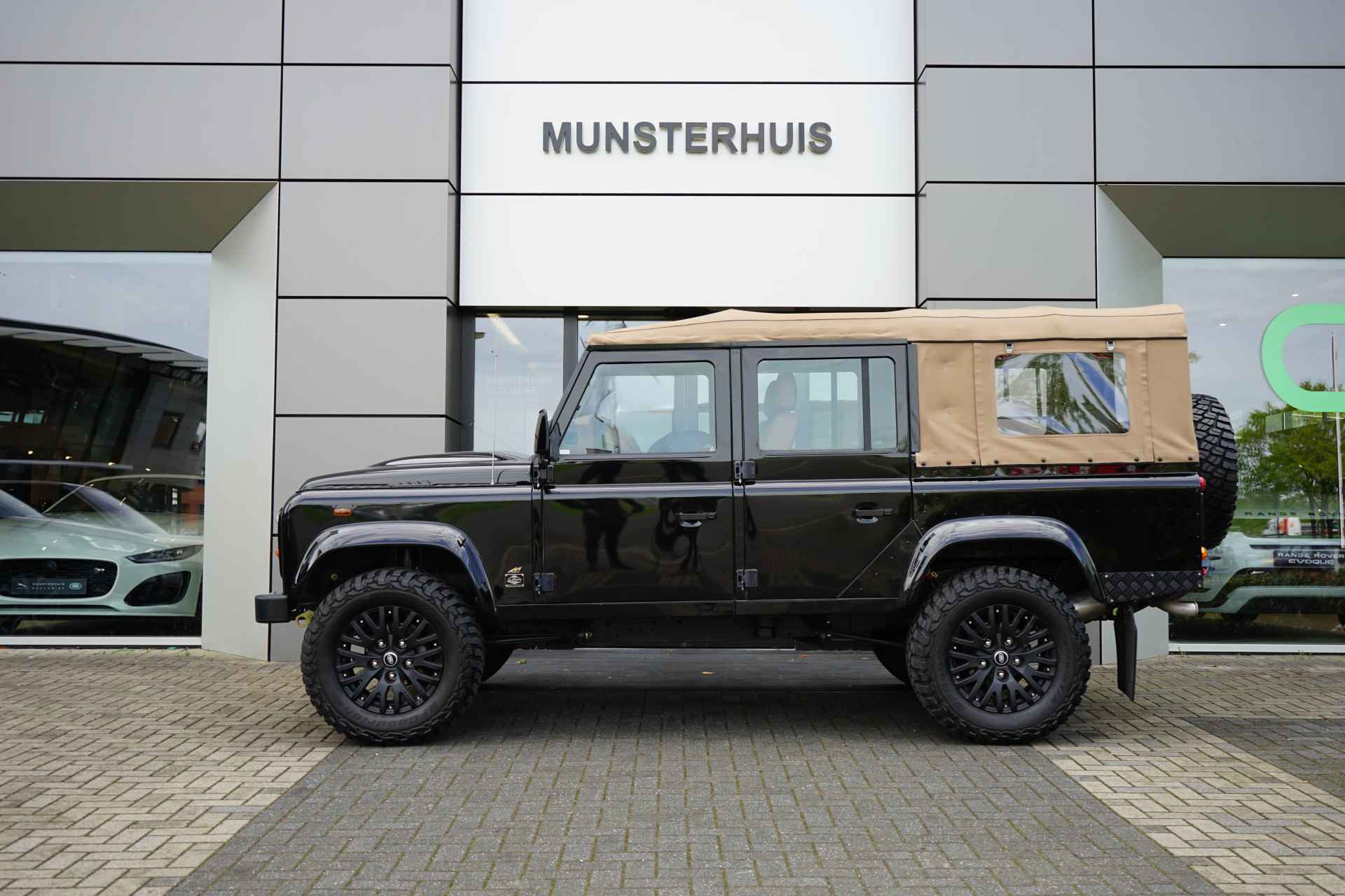 Land Rover Defender 2.4 TD 110 SW Convertible Brand New - River House Rebuild, Butterscotch Leather, BF Goodridge Tyres - 6/26