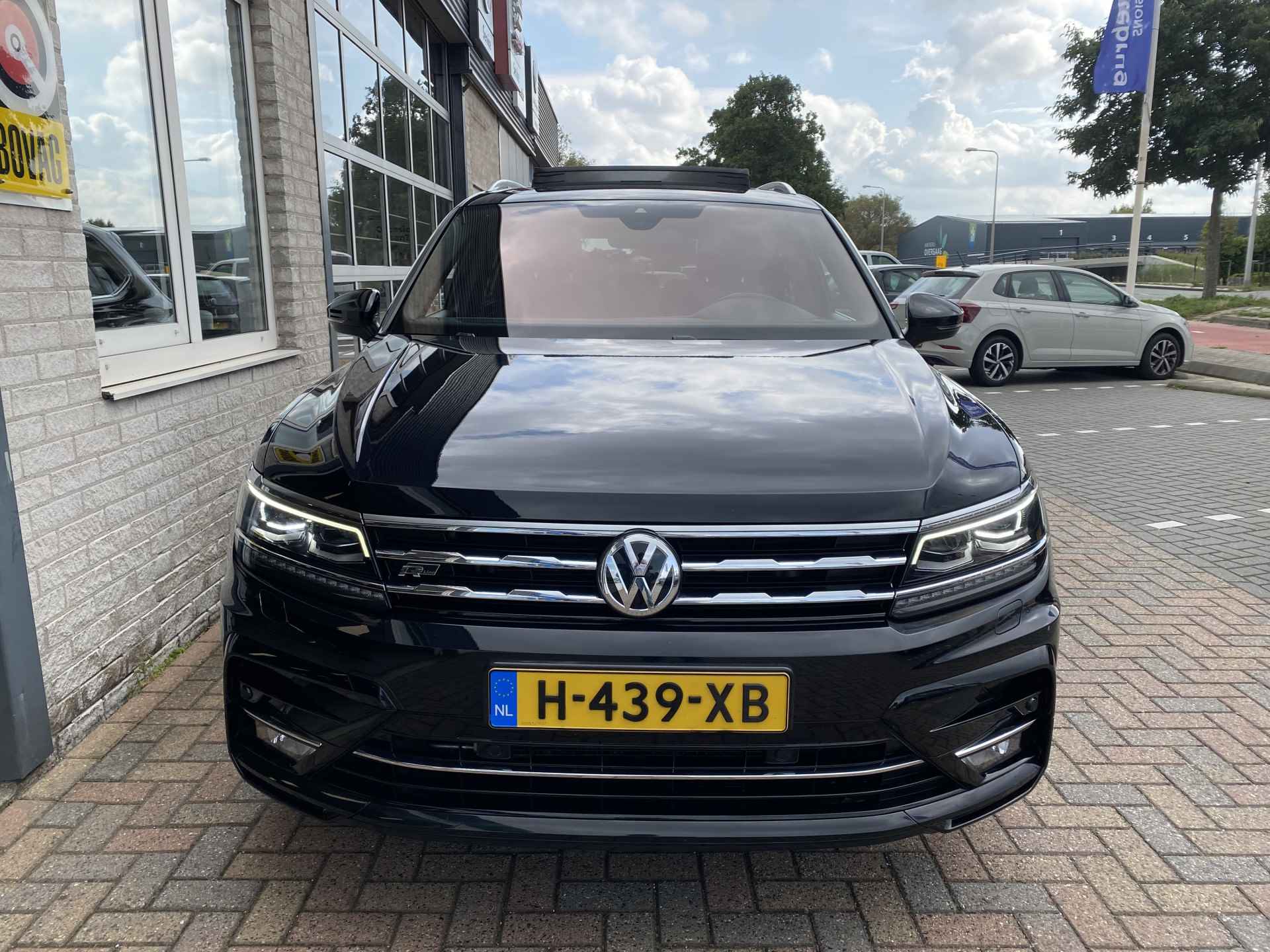 Volkswagen Tiguan Allspace 1.5 TSI R-Line 7p. / AUTOMAAT/ TREKHAAK/ PANO/ CAMERA/ PARK. SENSOREN/ LED/ DODE HOEK/ ERGO ACTIVE/ KEYLESS/ STOEL EN STUUR VERWARM./ DIGITAL DASHBOARD/ ADAPT. CRUISE/ APP CONNECT/ NAVI/ CLIMA/ - 44/53