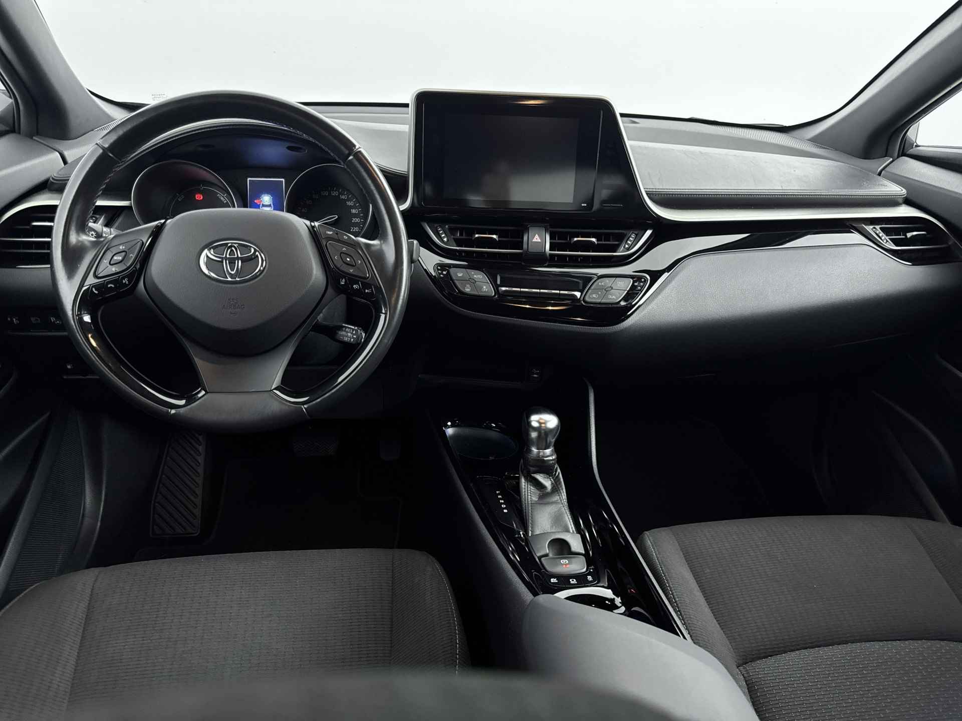 Toyota C-HR 1.8 Hybrid Dynamic Limited - 6/41