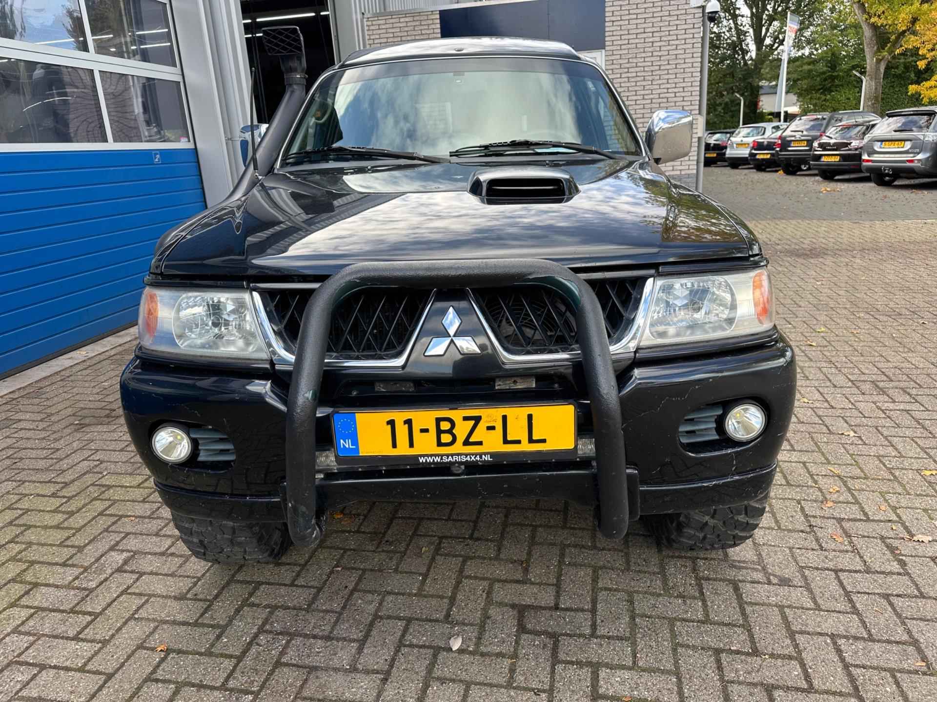 Mitsubishi Pajero Sport 2.5 TDI Intense HR trekhaak lees tekst!!!!!! - 5/29