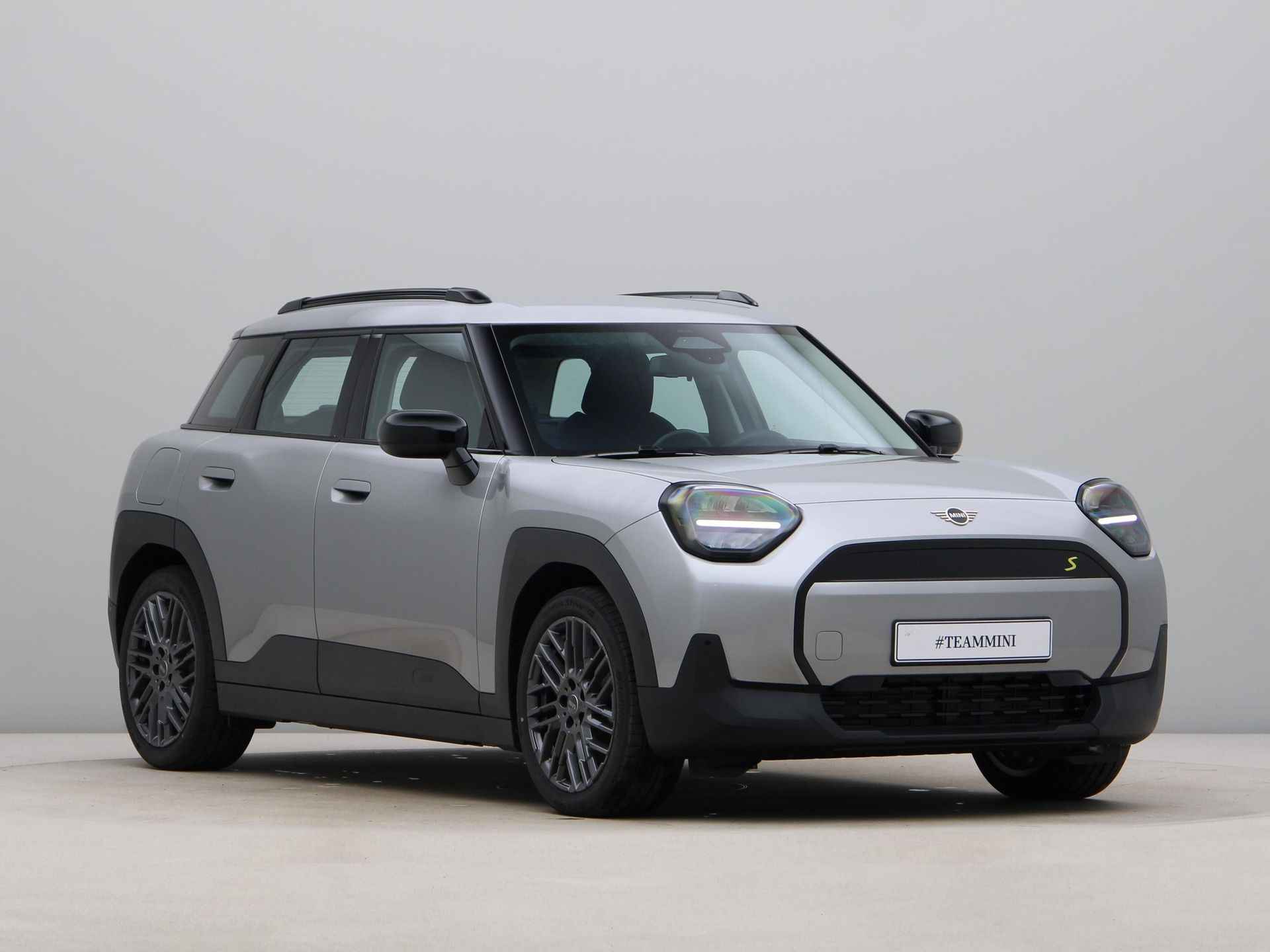 MINI Aceman E Essential PRIVATE LEASE EUR 499,- (48 mnd/10.000 km) - 8/23