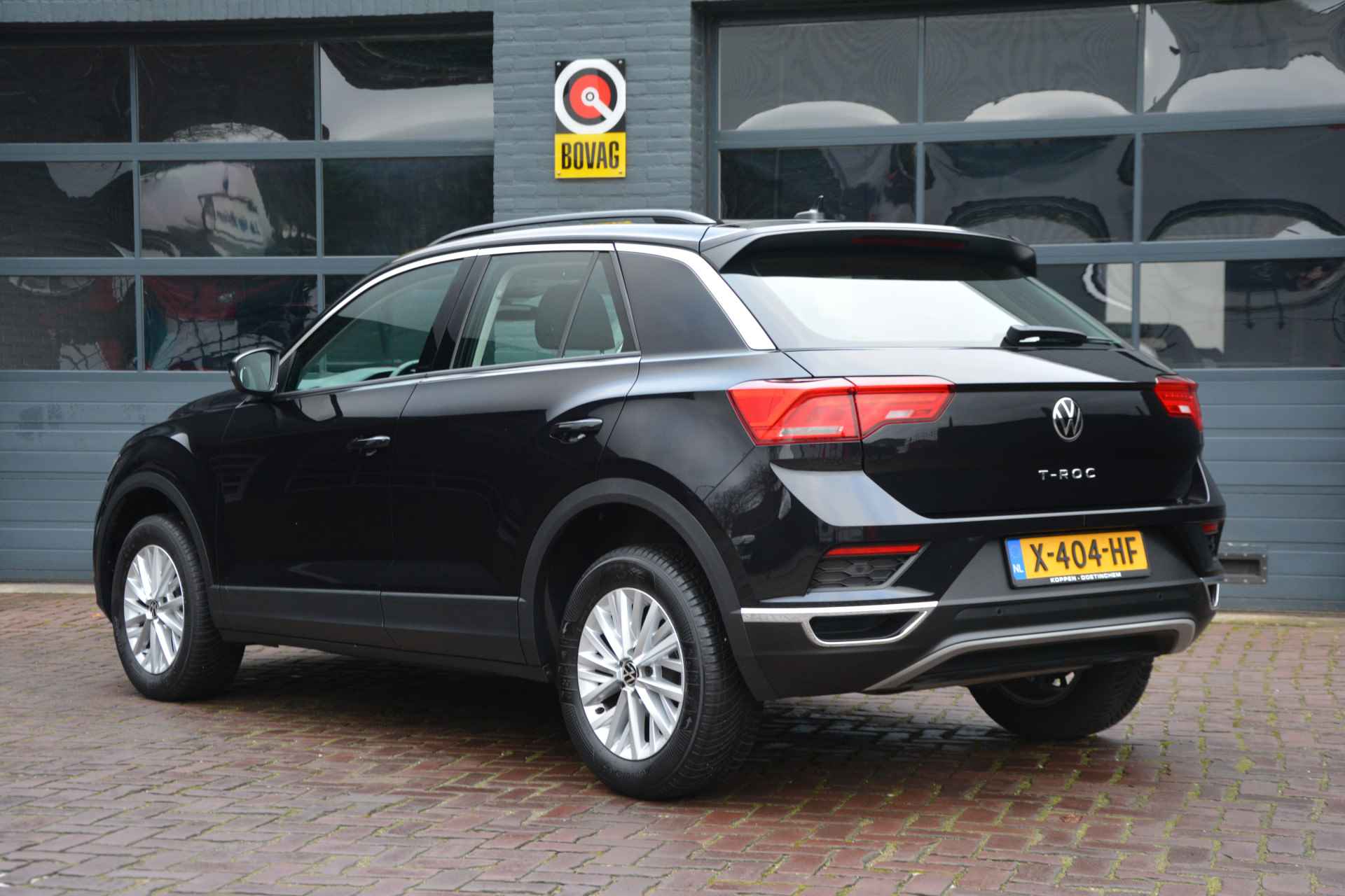 Volkswagen T-Roc 1.5 TSI Style Business Automaat - 4/23