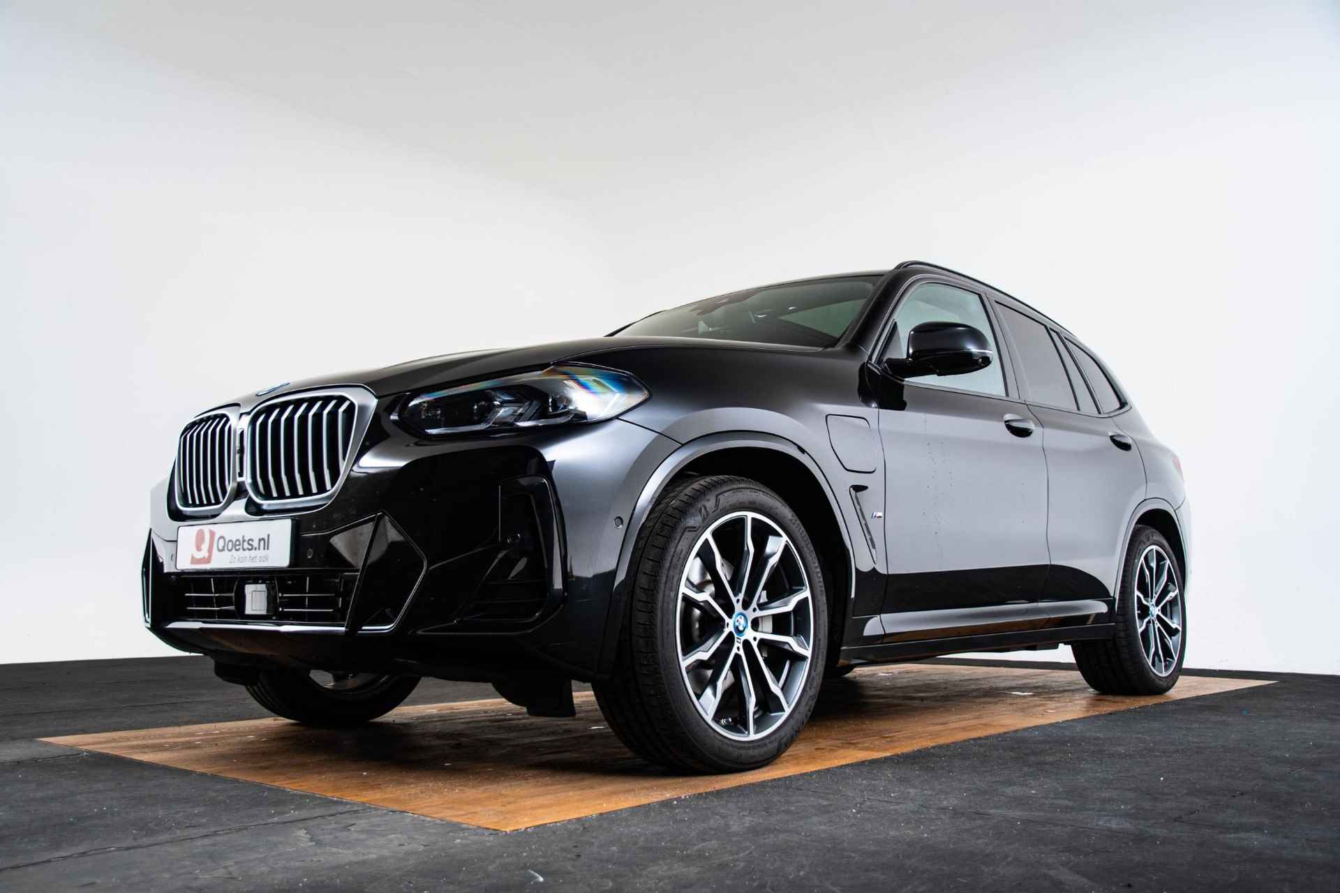 BMW X3 xDrive30e High Executive M Sport - Panoramadak - elektrische verstelbare/verwarmde stoelen - Comfort Acces - Parking/Driving Assistant - Harman Kardon - Head Up - Geluiddempende/getinte ruiten - - 22/66