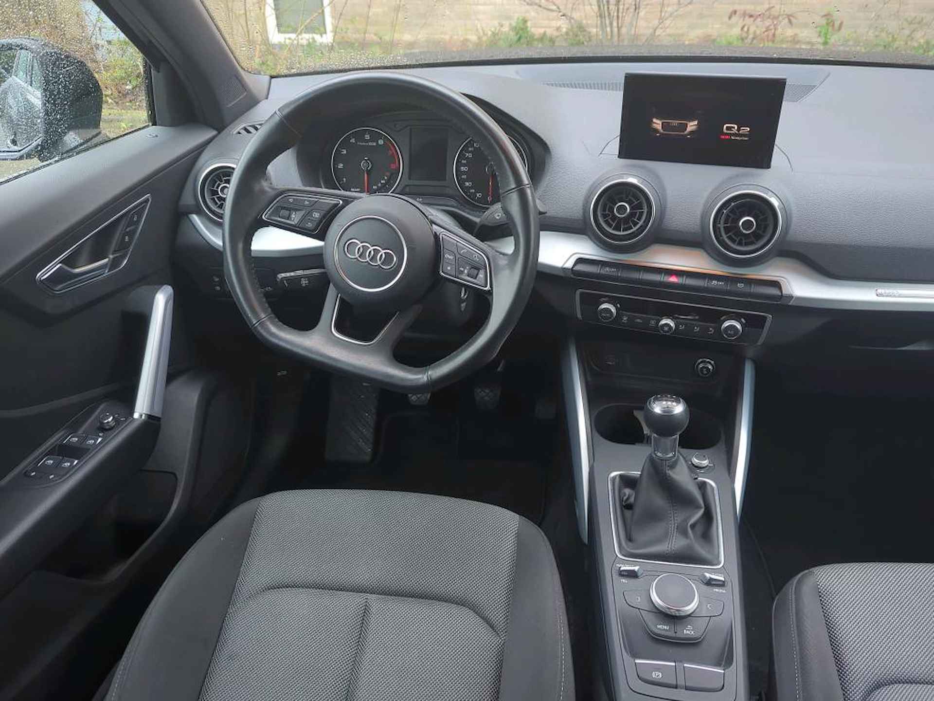 Audi Q2 30 TFSI epic | LED | Climate control | Navigatie | Parkeersensor achter | 17" LM velgen - 9/13